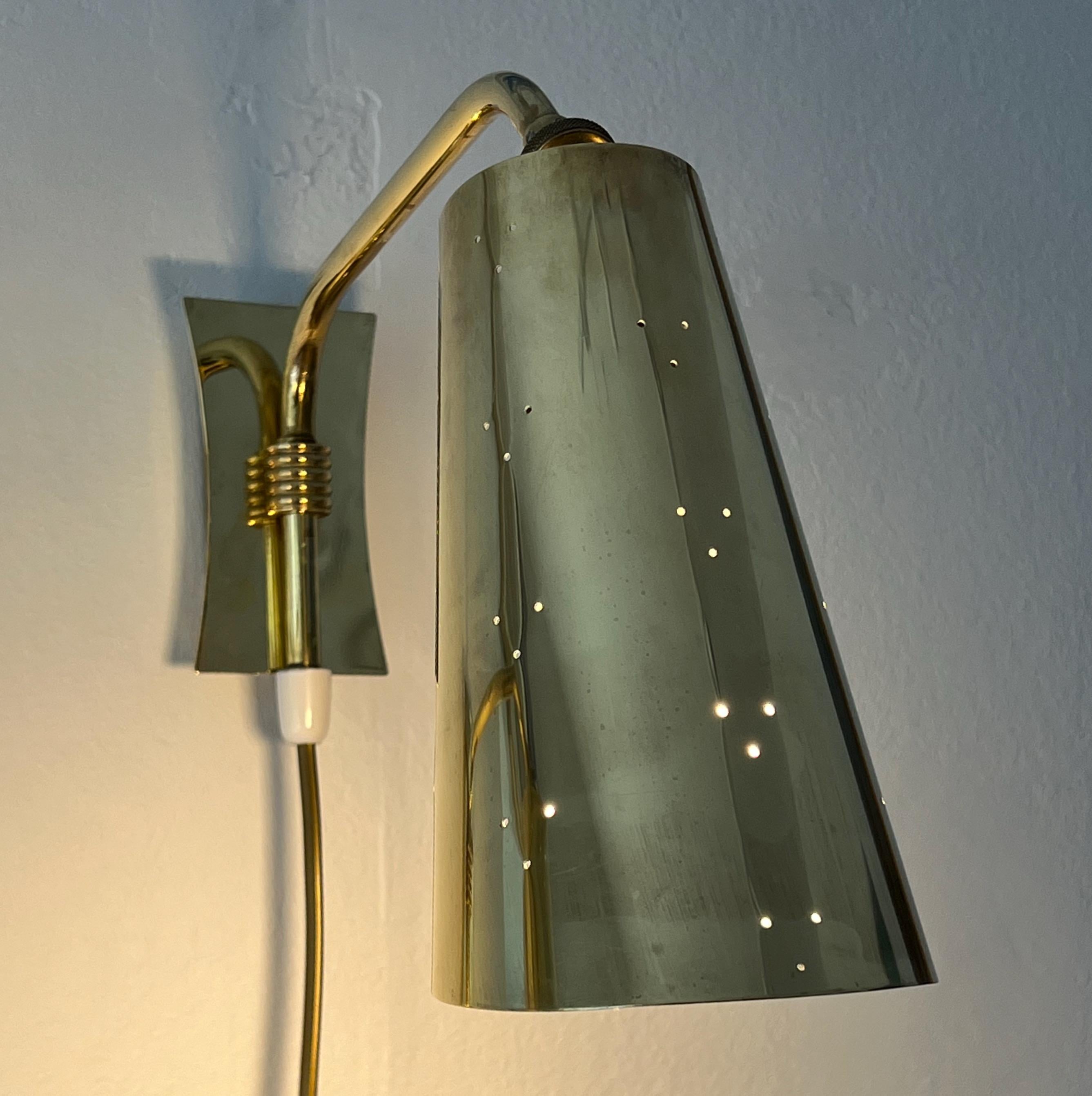 Mid-Century Modern Itsu Oy - Brass Wall Lights - 1950`s For Sale