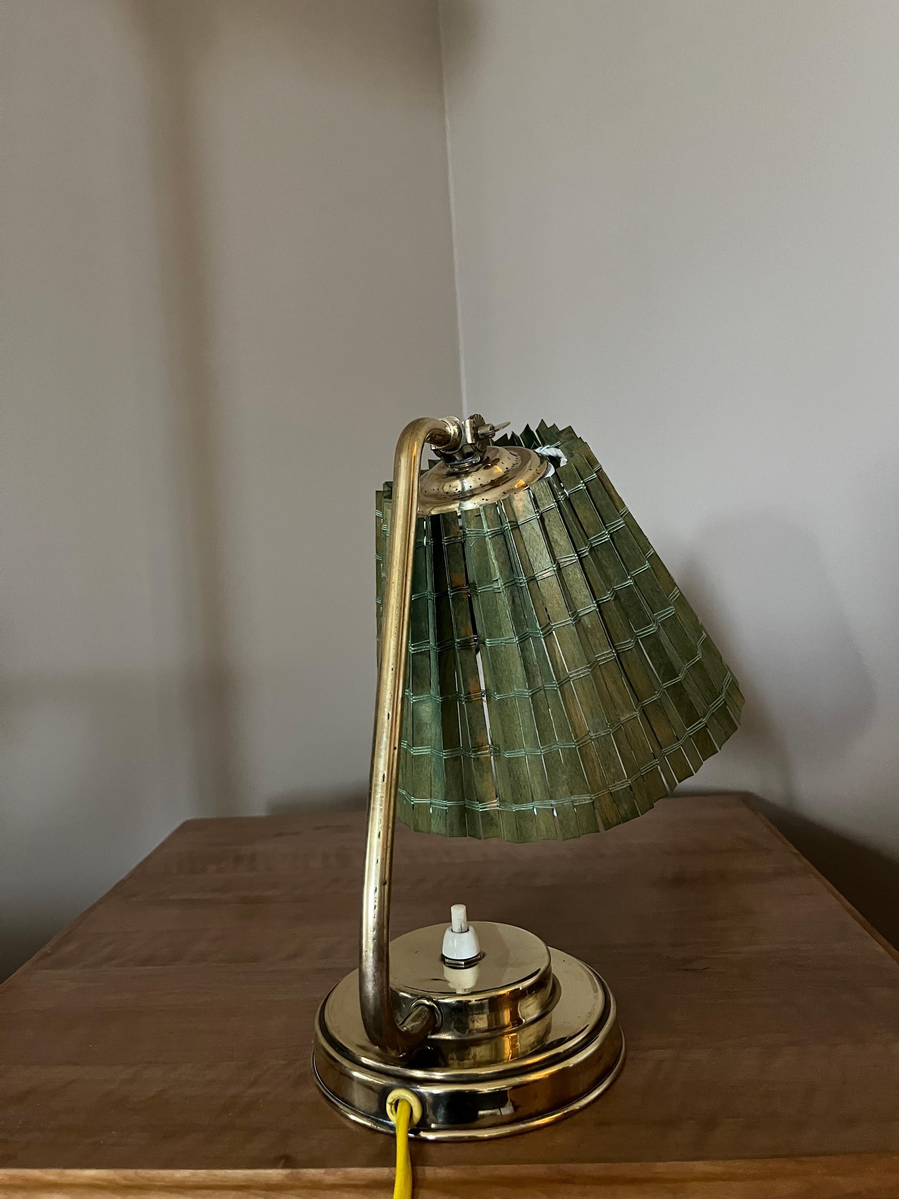 ITSU, lámparas de mesa 1950 Latón en venta