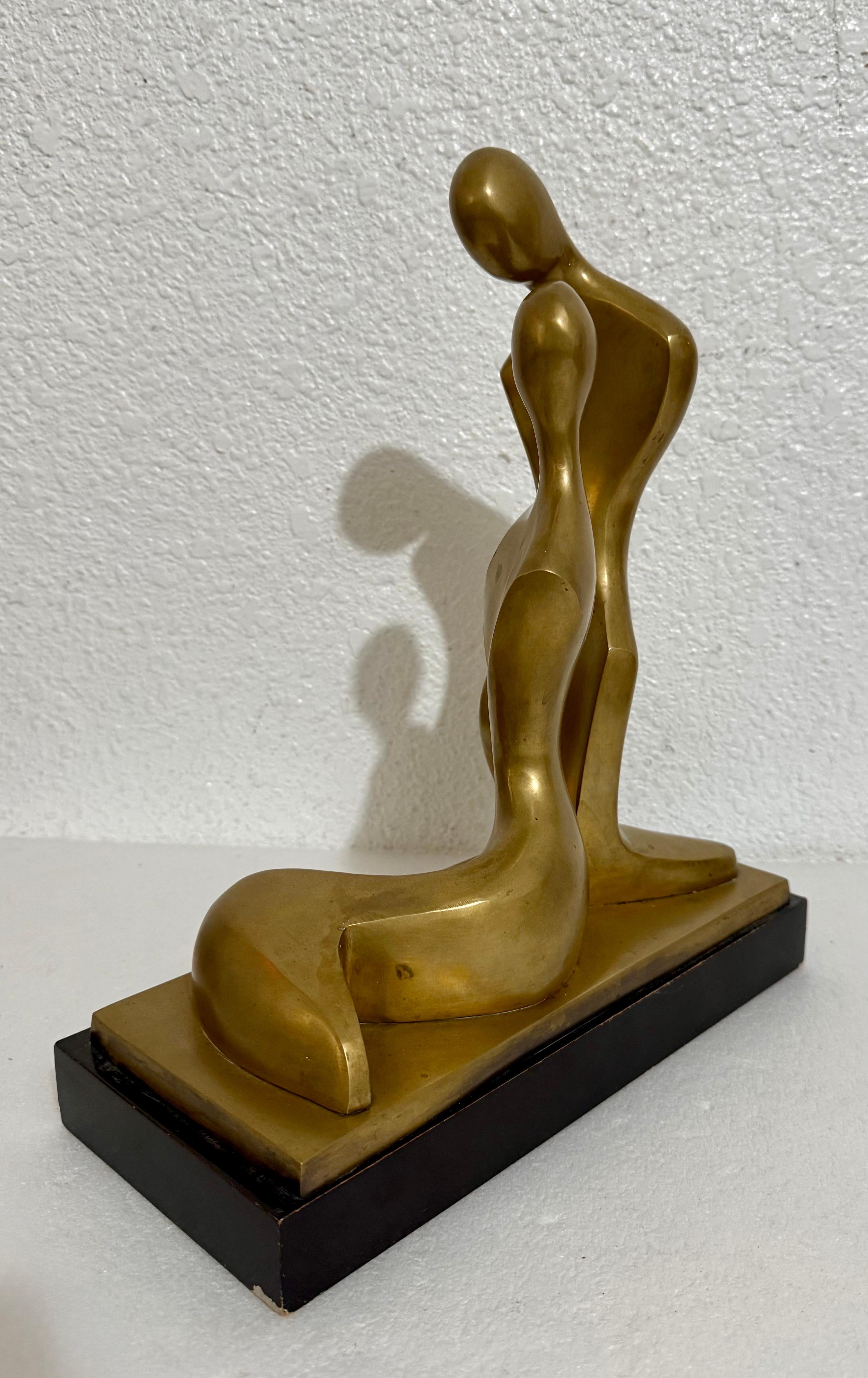 Itzik Benshalom Israeli Bronze Sculpture Homage to Henry Moore Couple of Lovers For Sale 7