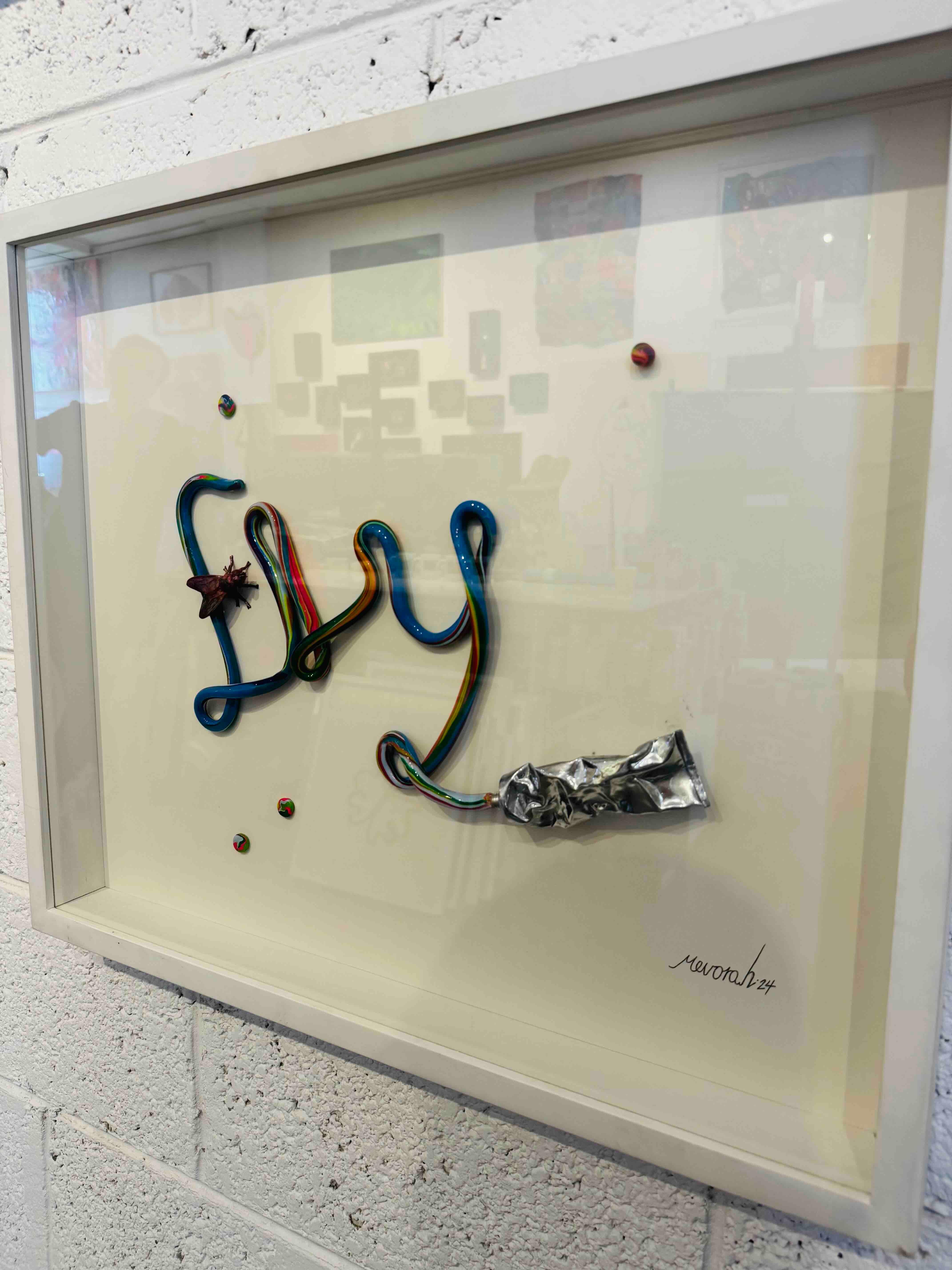 Fly - pop art painting, wall sculpture For Sale 3