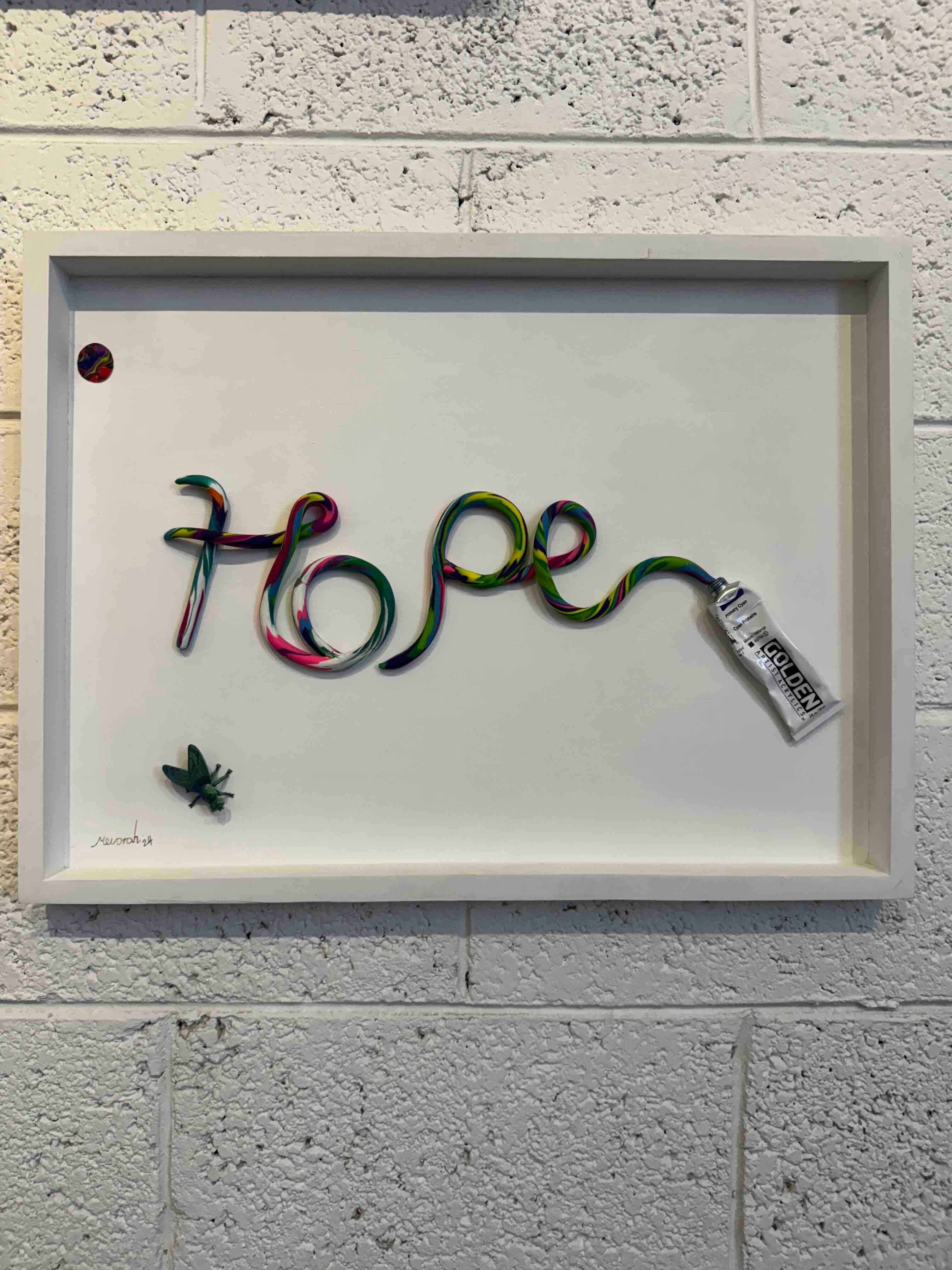 Hope - pop art painting, wall sculpture - Painting by Itzik Mevorah