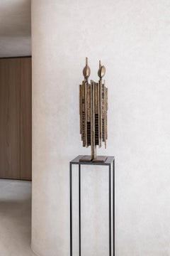 Scultura in bronzo Iuxta di Gardeco Objects