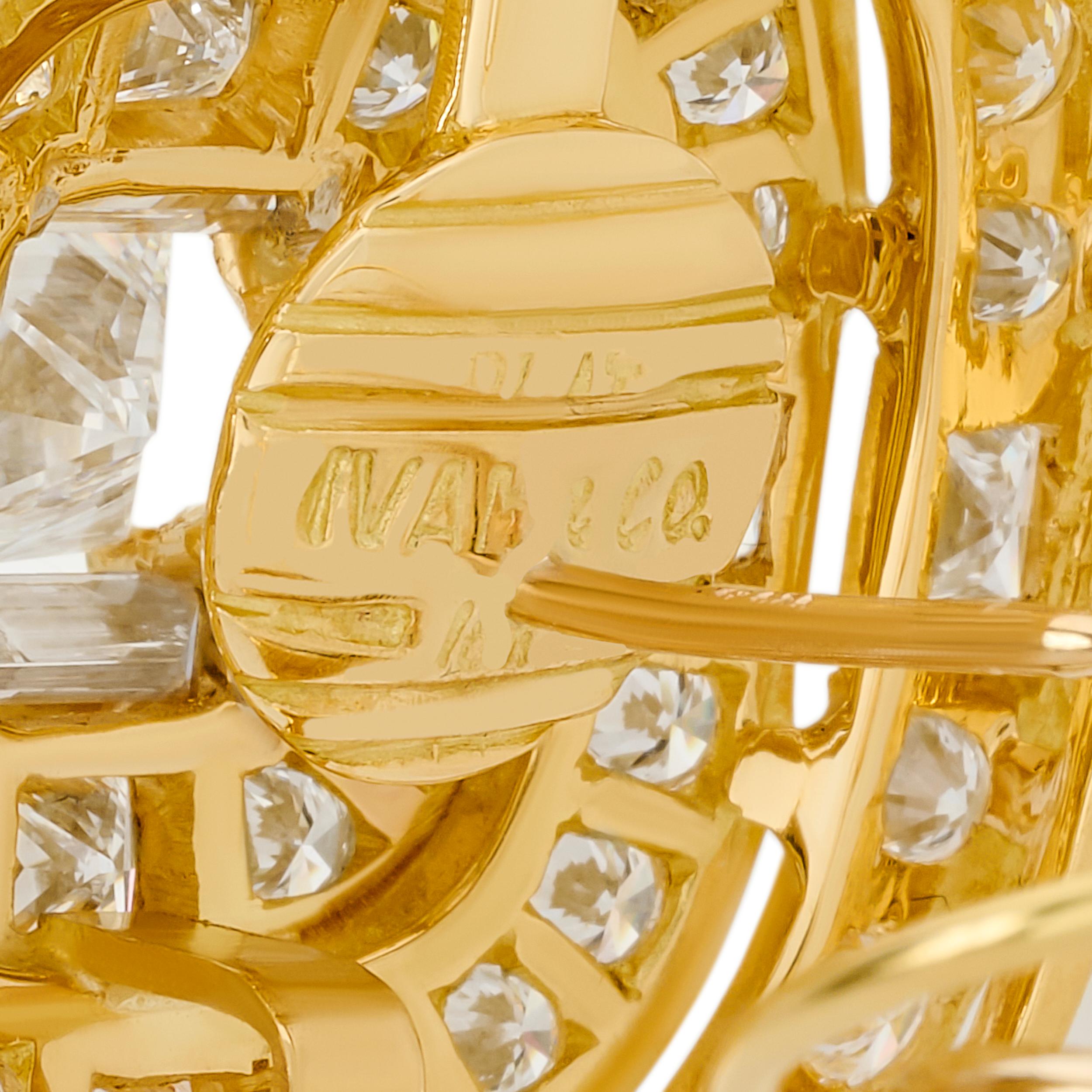 Ivan & Co. 18 Karat Yellow Gold Diamond Earrings In Excellent Condition For Sale In Philadelphia, PA