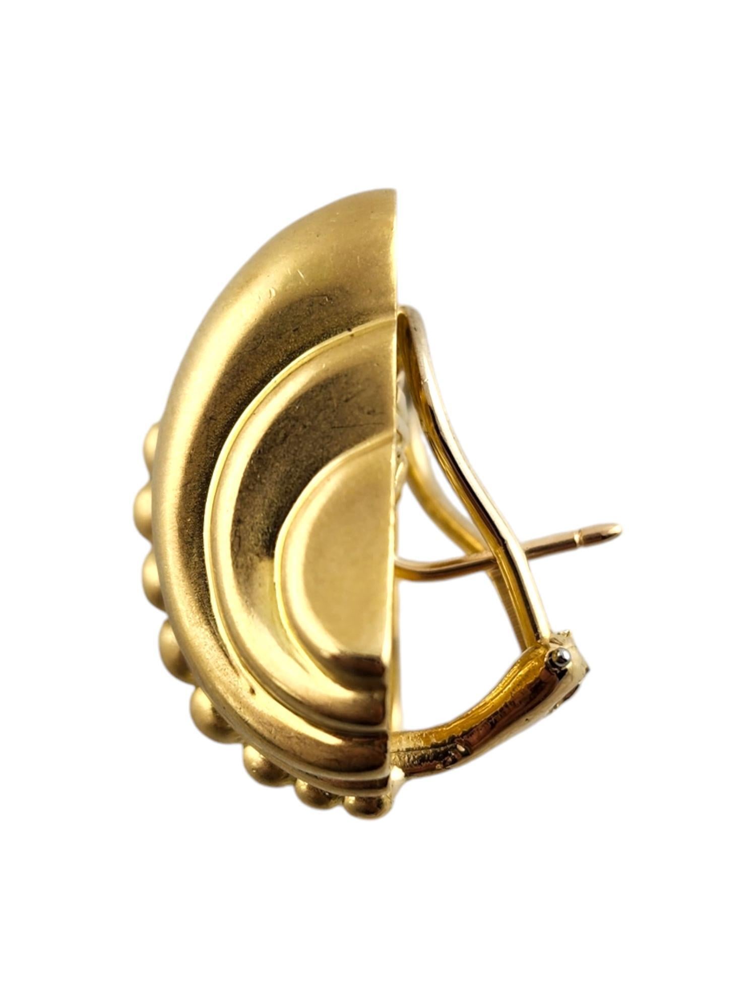 Ivan & Co. Boucles d'oreilles à levier en or jaune 18 carats n° 19165 en vente 1