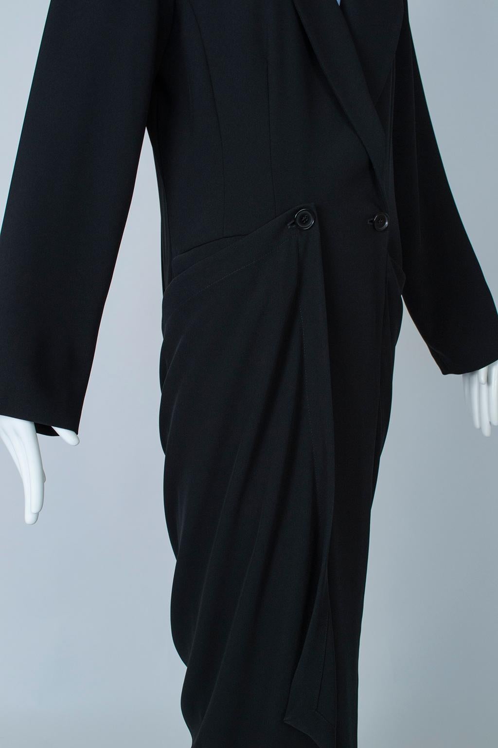 Ivan Grundahl Black Avant Garde Wrapping Draped Trench Coat – Eu 40 (Med), 1990s For Sale 3