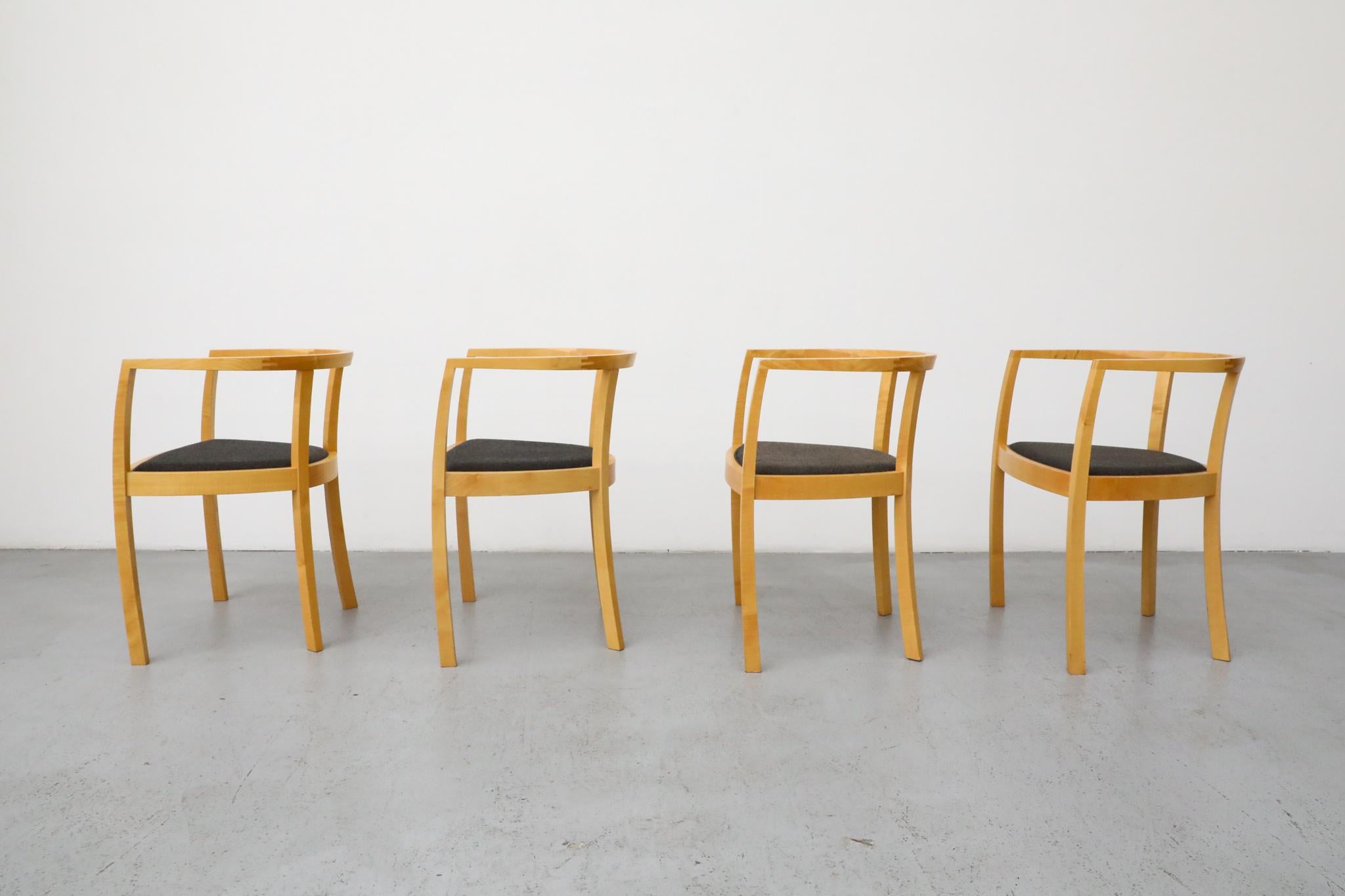 Ivan Hansen & Hans Henrik Sørensen Esszimmerstühle, Dänische Mitte des Jahrhunderts, 4er Set im Zustand „Gut“ im Angebot in Los Angeles, CA