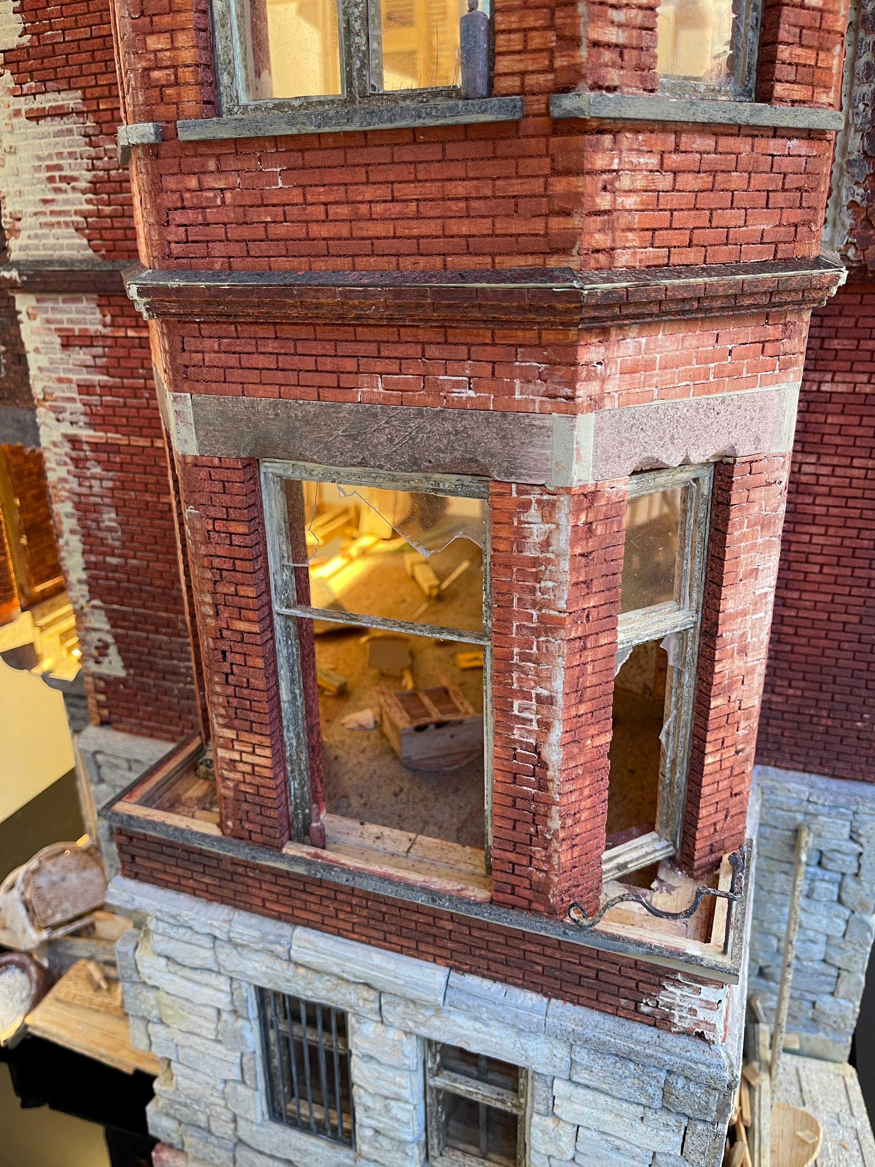 The Redpath Mansion - Highly Detailed Scale Model Sculpture, Crumbling Building For Sale 10