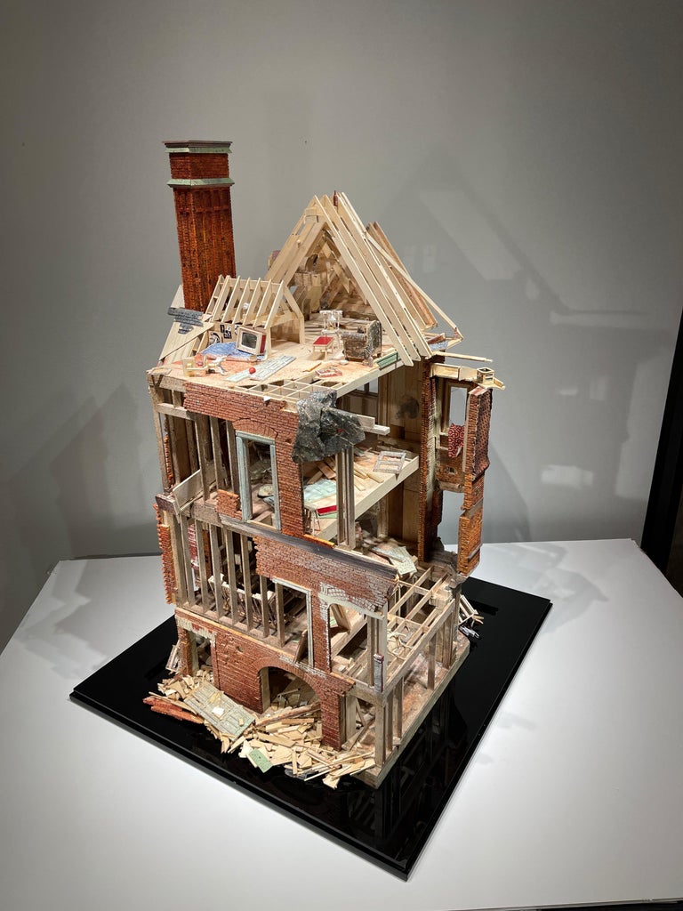 The Redpath Mansion - Highly Detailed Scale Model Sculpture, Crumbling Building For Sale 1