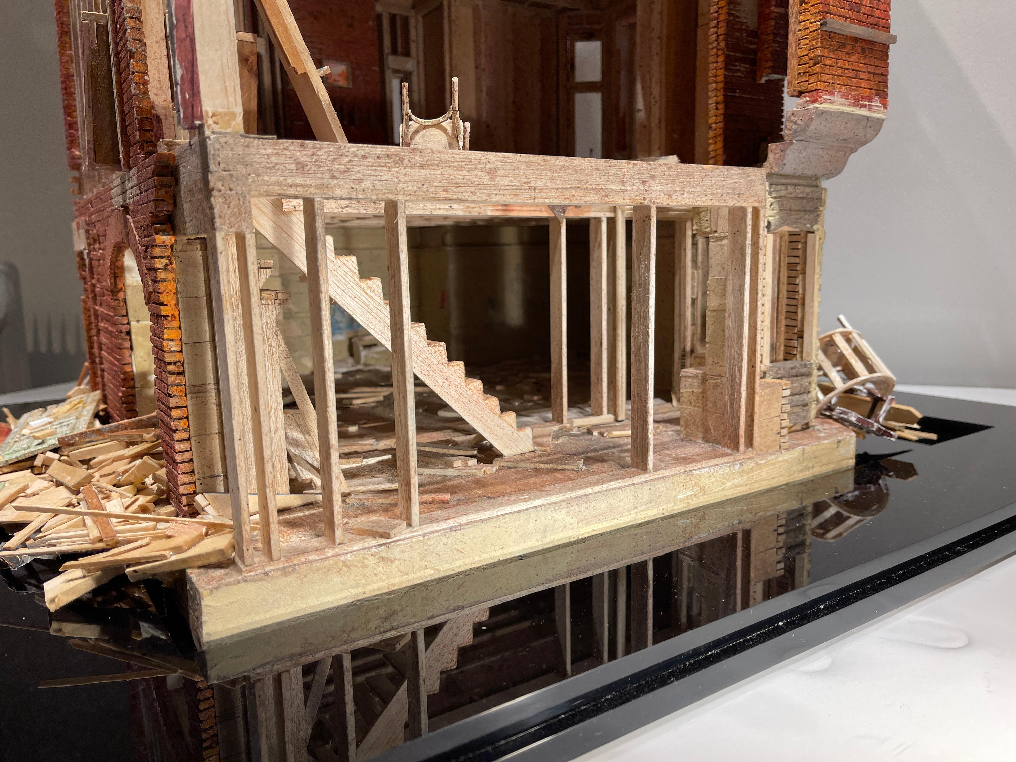 The Redpath Mansion - Highly Detailed Scale Model Sculpture, Crumbling Building For Sale 2