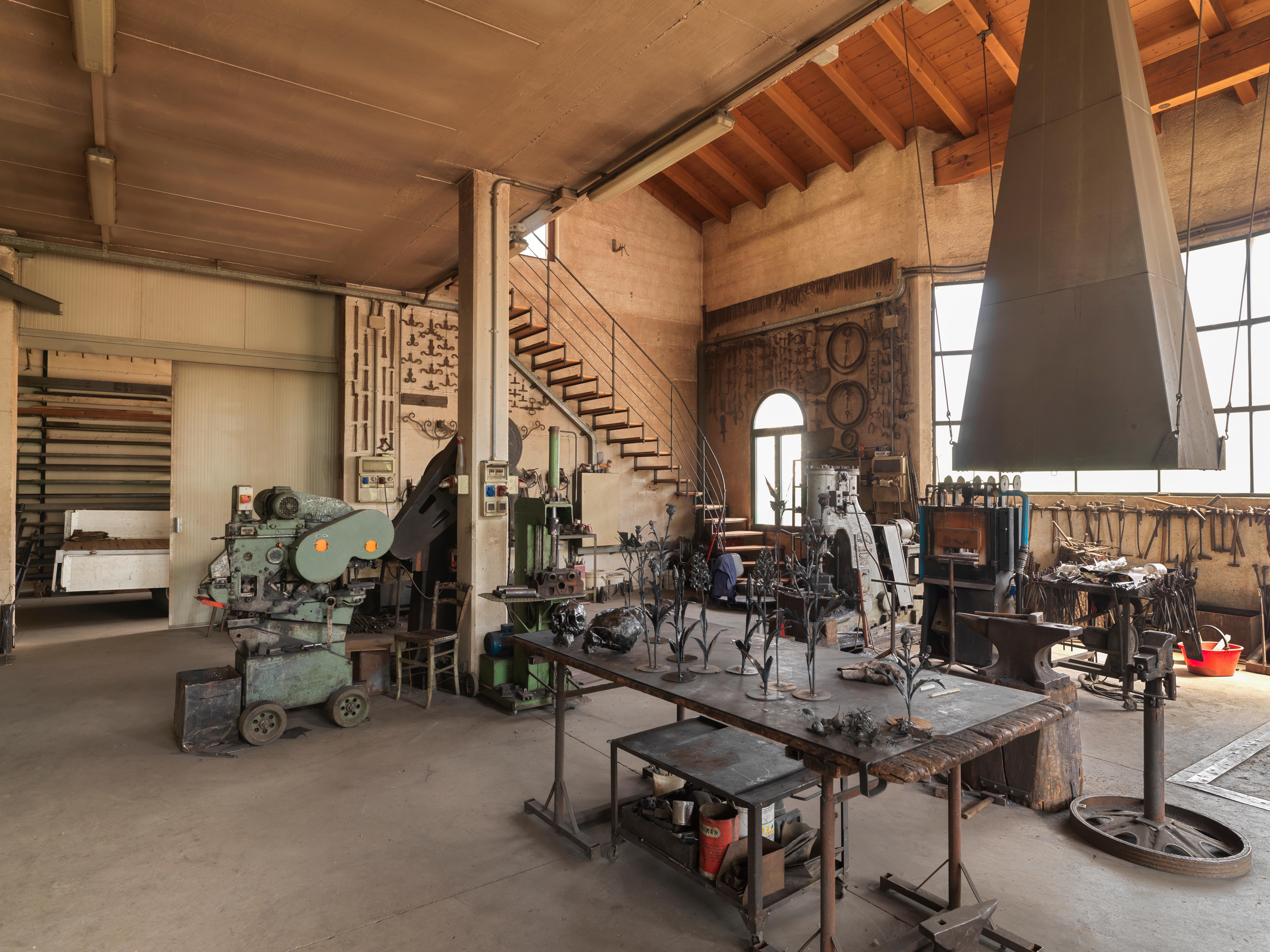 Incredible iron hand forged reed  Perfect outdoor and indoor sculpture in vendita 7
