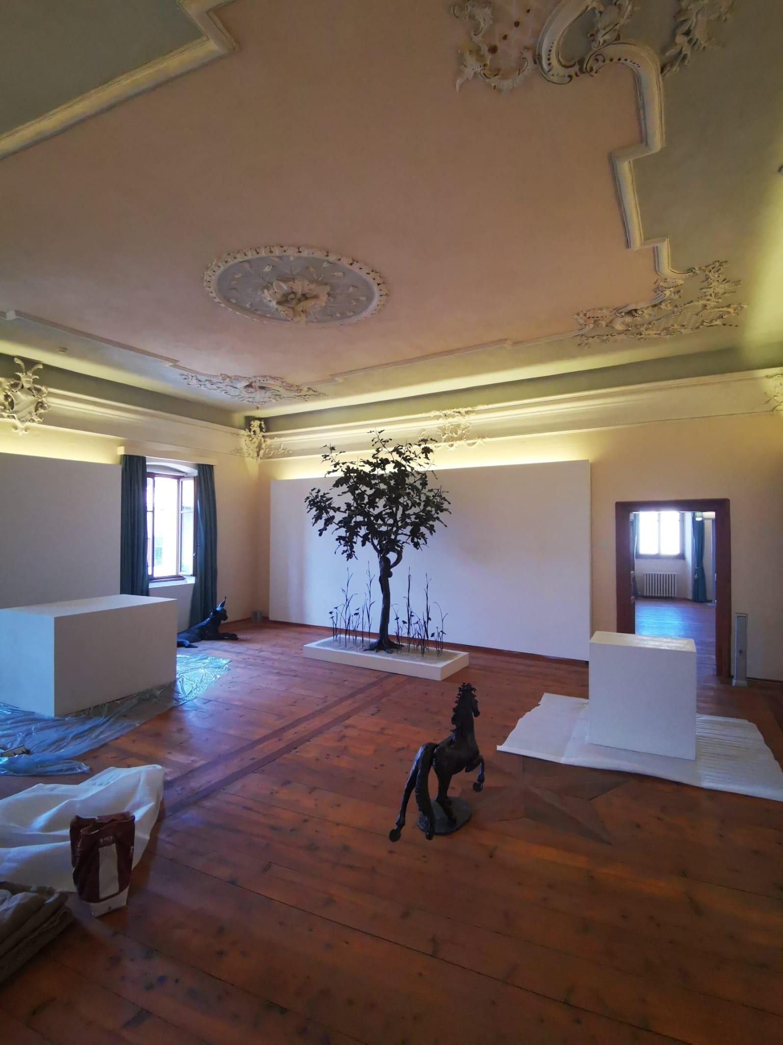 Figuier unique en fer forgé noir  - majestueuse sculpture d'intérieur extérieure en vente 3