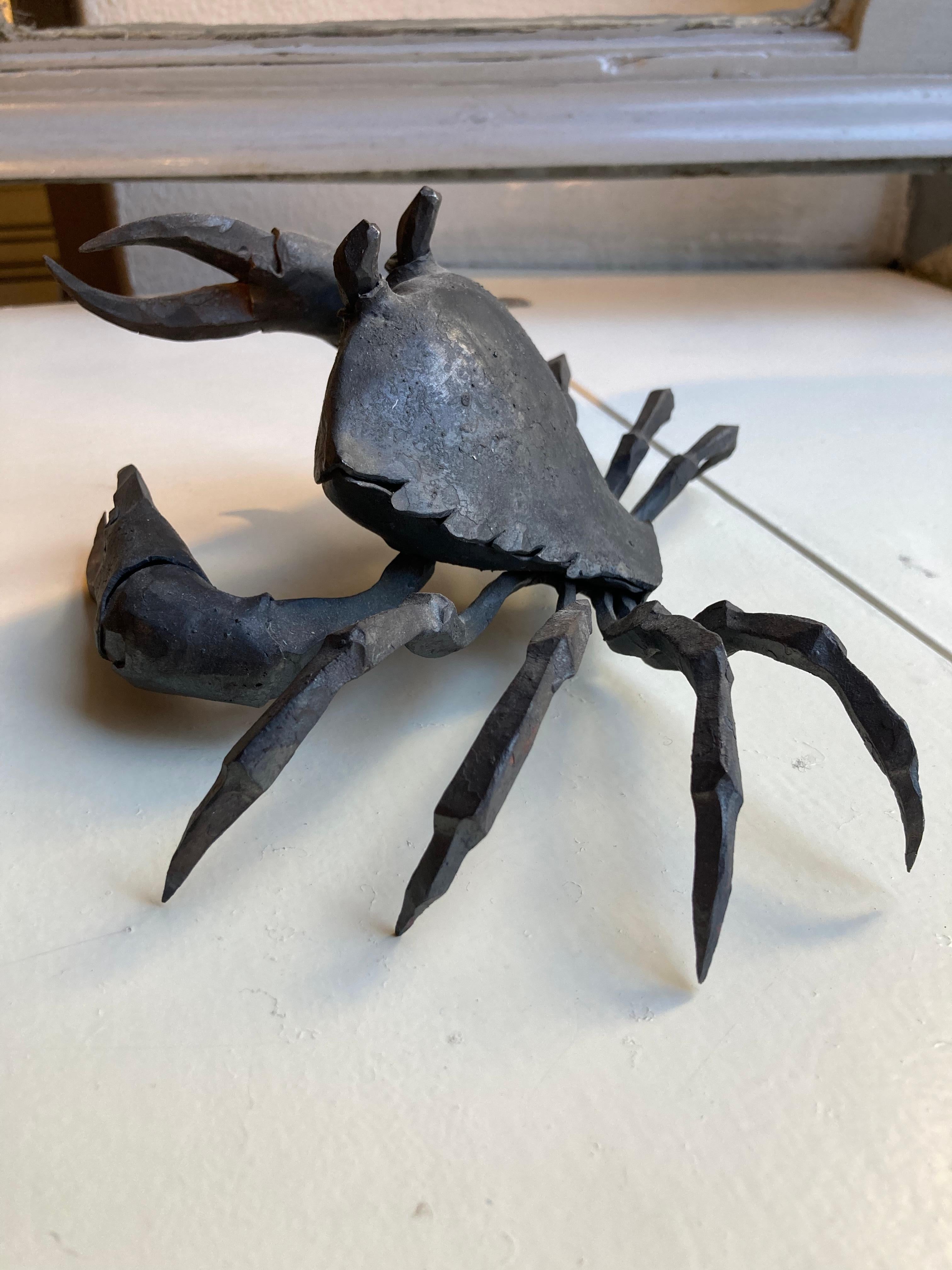 The march of the crabs, series of wrought-iron sculptures by Italian blacksmith - Realist Sculpture by Ivan Zanoni