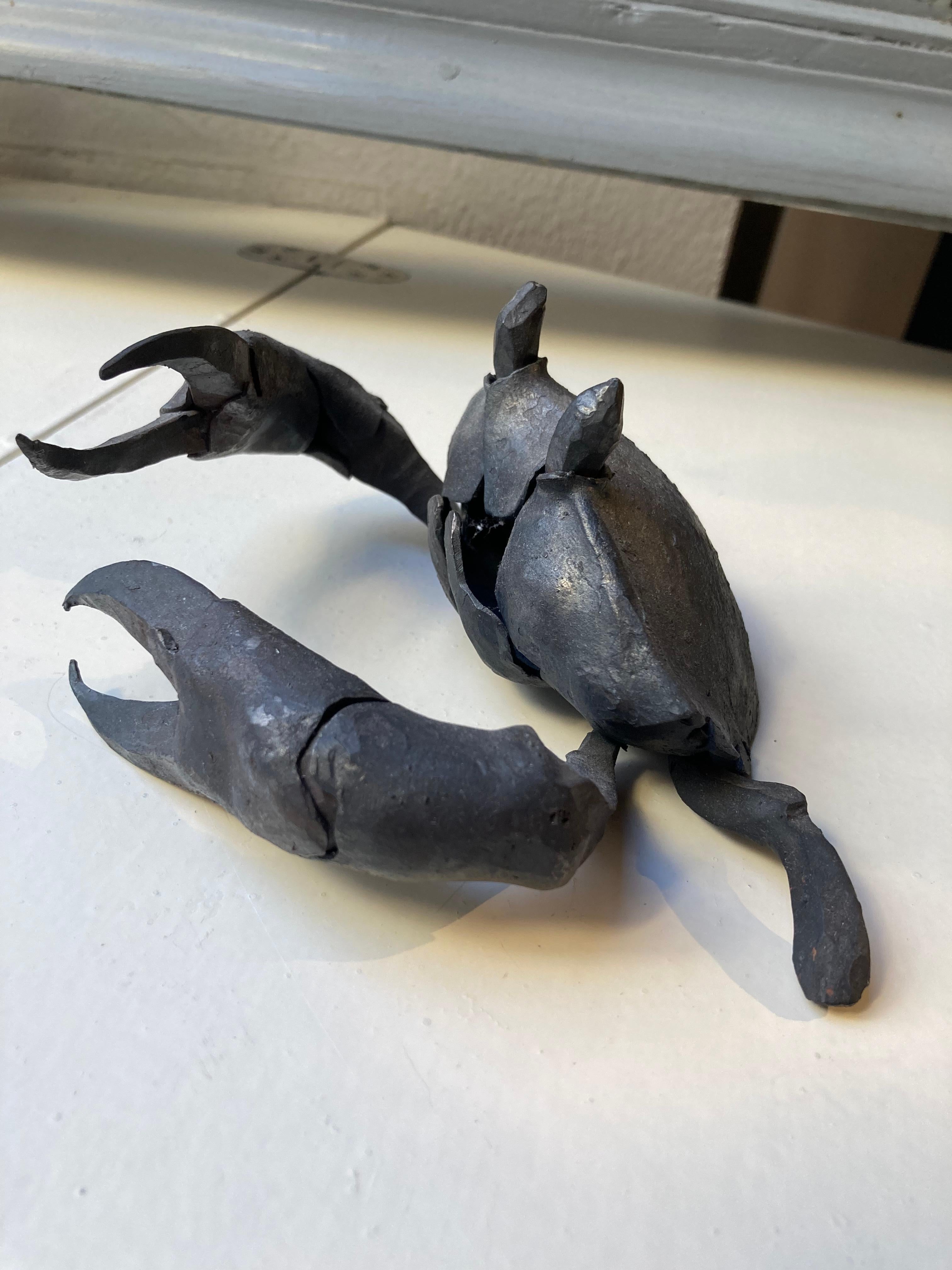 La marche des crabes, série de sculptures en fer forgé d'un forgeron italien en vente 2