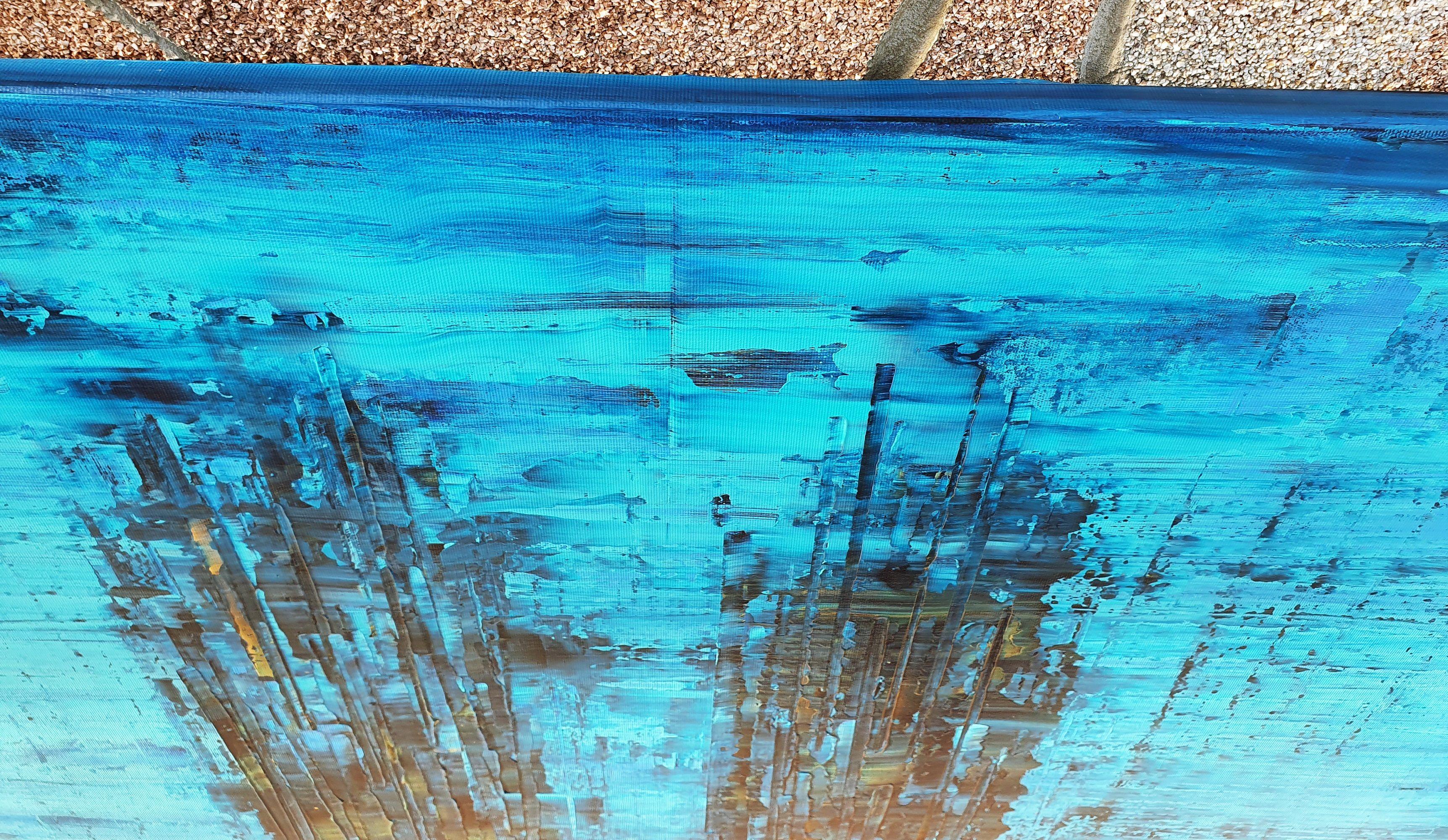 Un dipinto astratto a spatola originale e unico nel suo genere.  Ispirato all'amore, alle relazioni e all'amicizia e al loro potere di superare qualsiasi ostacolo e circostanza negativa esterna.    Sfumature di blu (tra cui blu petrolio, blu