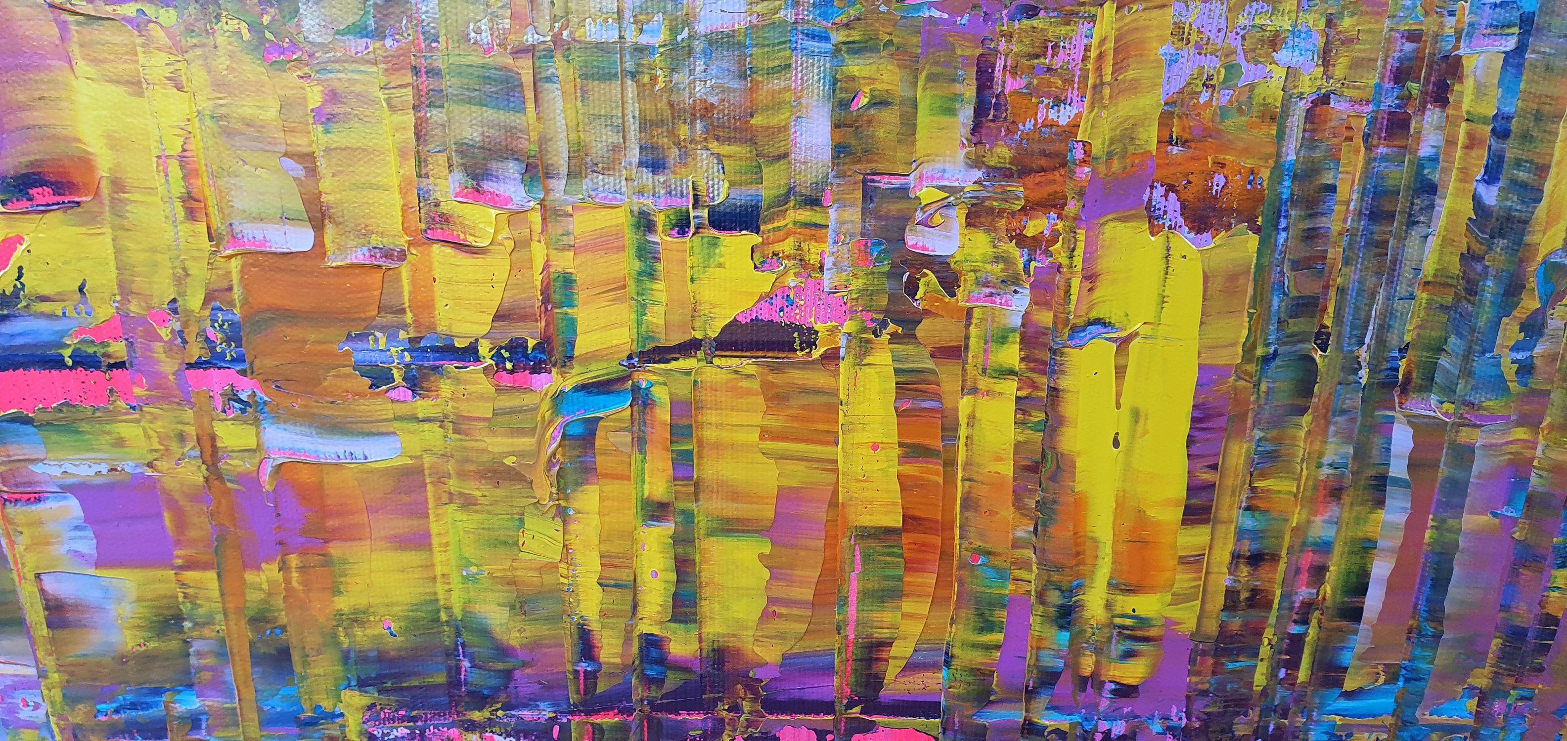 Un'originale pittura astratta a spatola colorata con spessi strati di colori.    Strati multipli di acrilici professionali ricchi di pigmenti.  Grazie a un lavoro unico con un enorme coltello da pallet, gli artisti creano una superficie simile a una