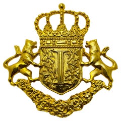 IVANA vintage gold lions crown shield designer runway brooch