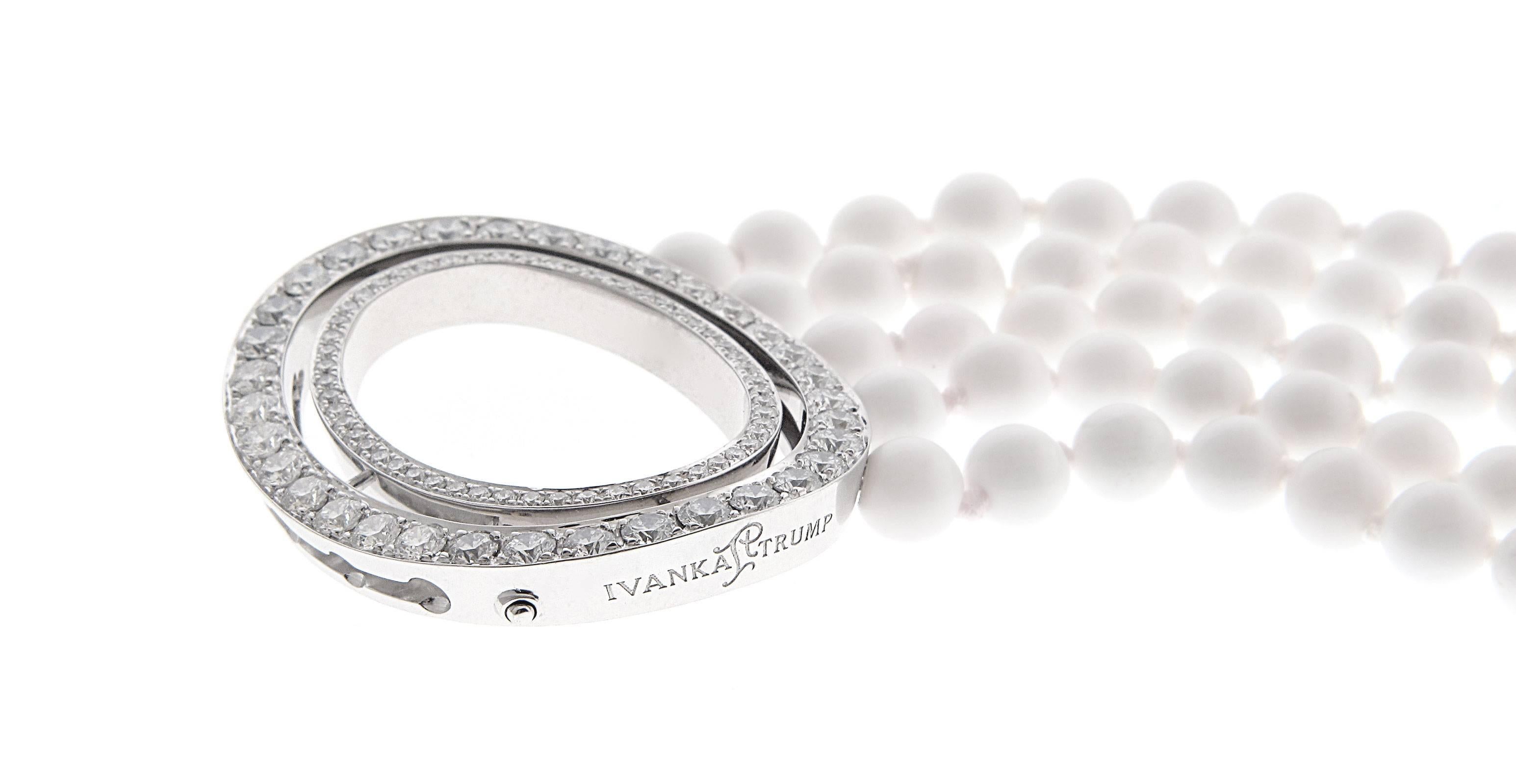 Ivanka Trump Signature Oval Collection bracelet. The bracelet is 7 inches in length, made of 18K white gold, and weighs 52.40 DWT (approx. 81.49 grams). It also has 34 G-color, VS2/-clarity diamonds weighing 5.47 CTTW, 54 G-color, VS2/-clarity