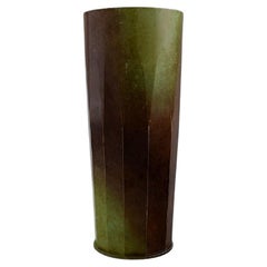 Ivar lenius Bjrk für Ystad Brons, Vase aus patinierter Bronze