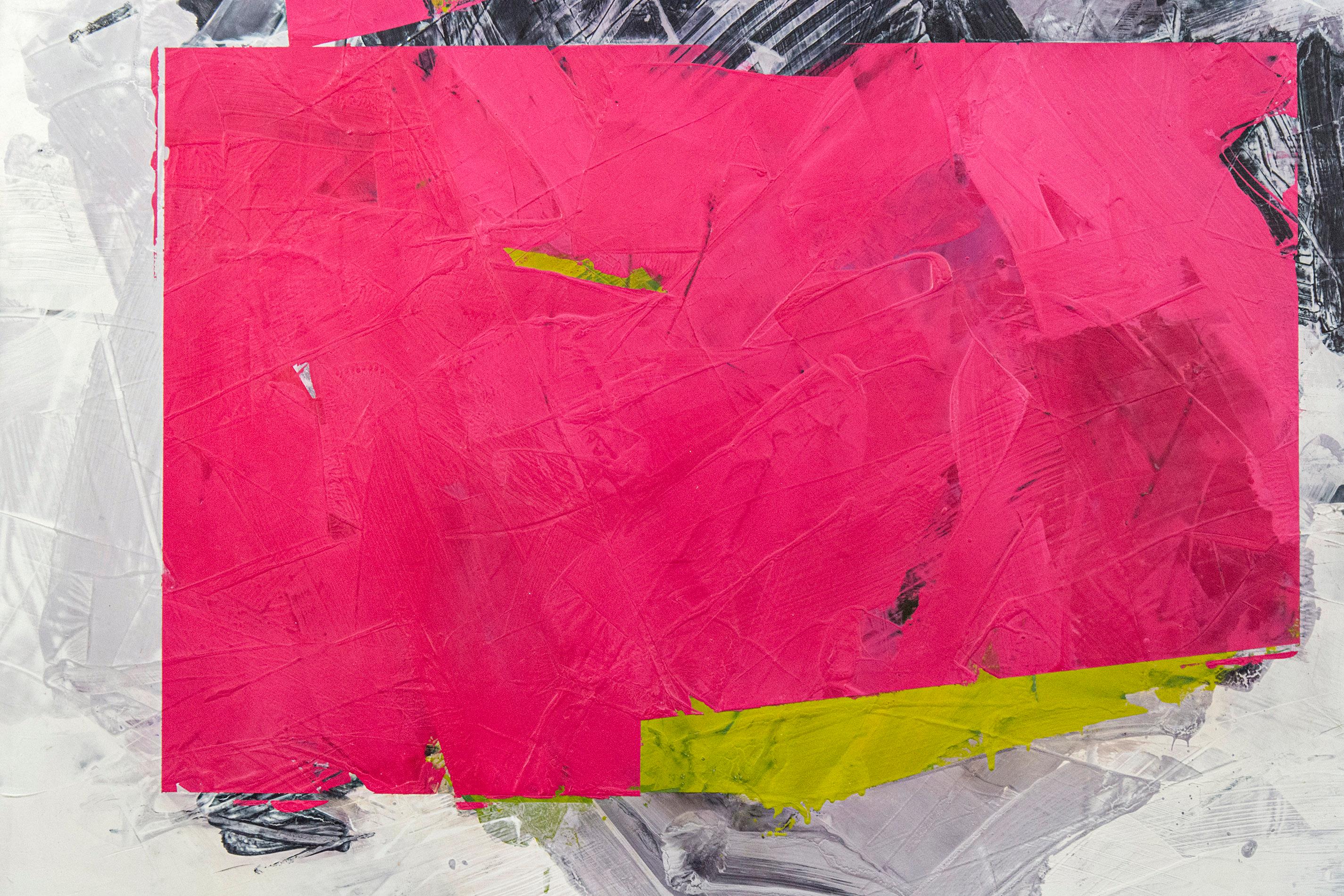 Crimson No 2 - große, kühne, abstrakte Formen, Marmorstaub, Acryl, Wachs auf Leinwand – Painting von Ivo Stoyanov