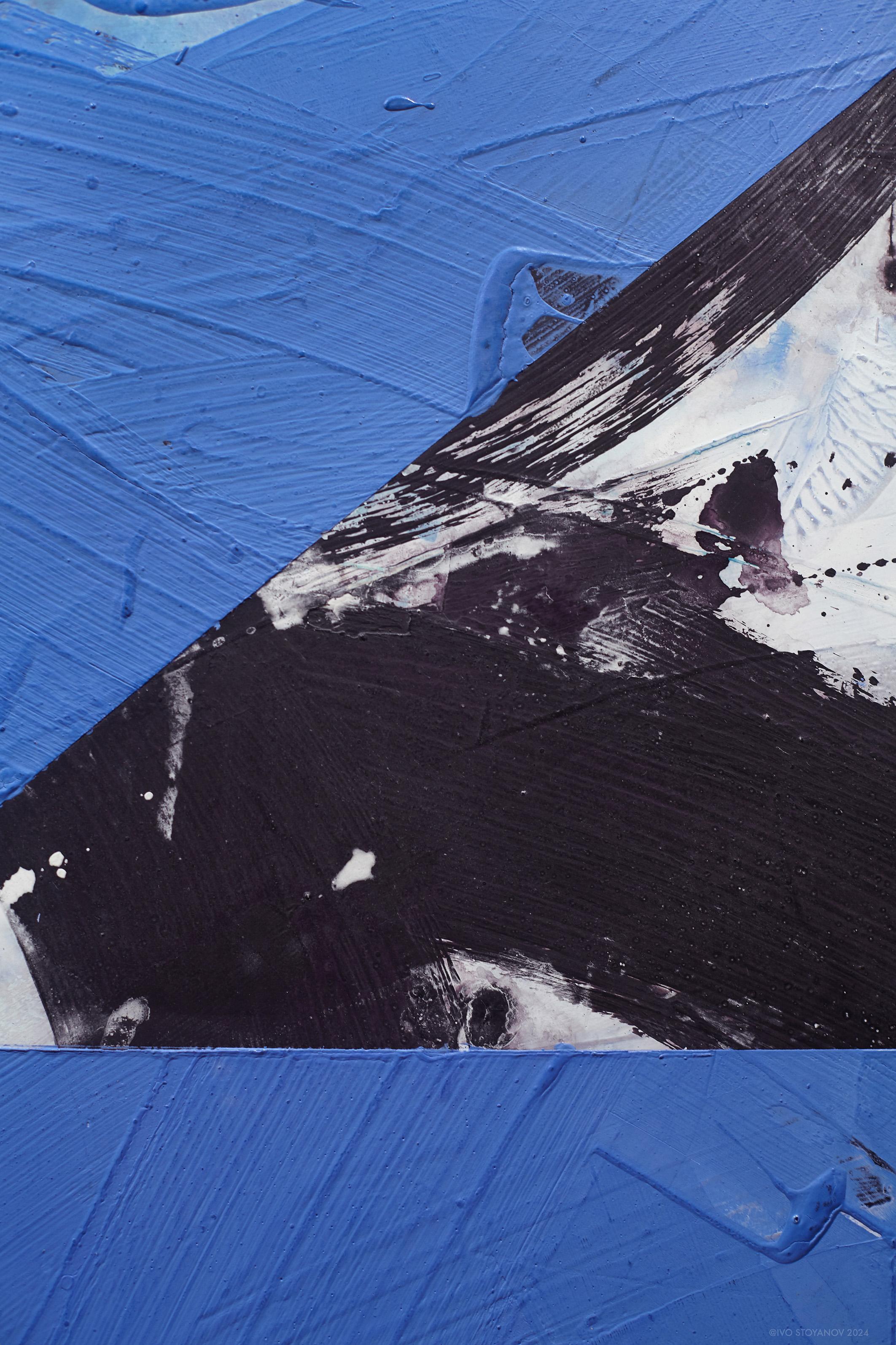 Vivid Blue No.38 - contemporaneo, astratto, polvere di marmo, cera, acrilico su tela in vendita 2