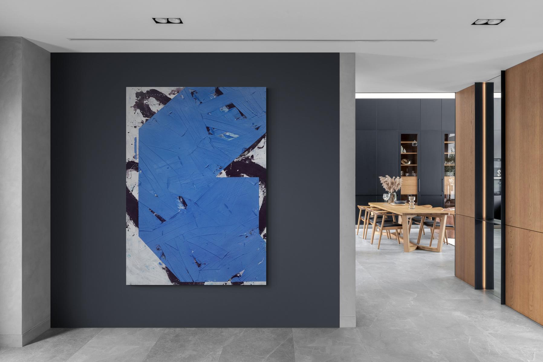 Vivid Blue No.38 - contemporaneo, astratto, polvere di marmo, cera, acrilico su tela in vendita 3