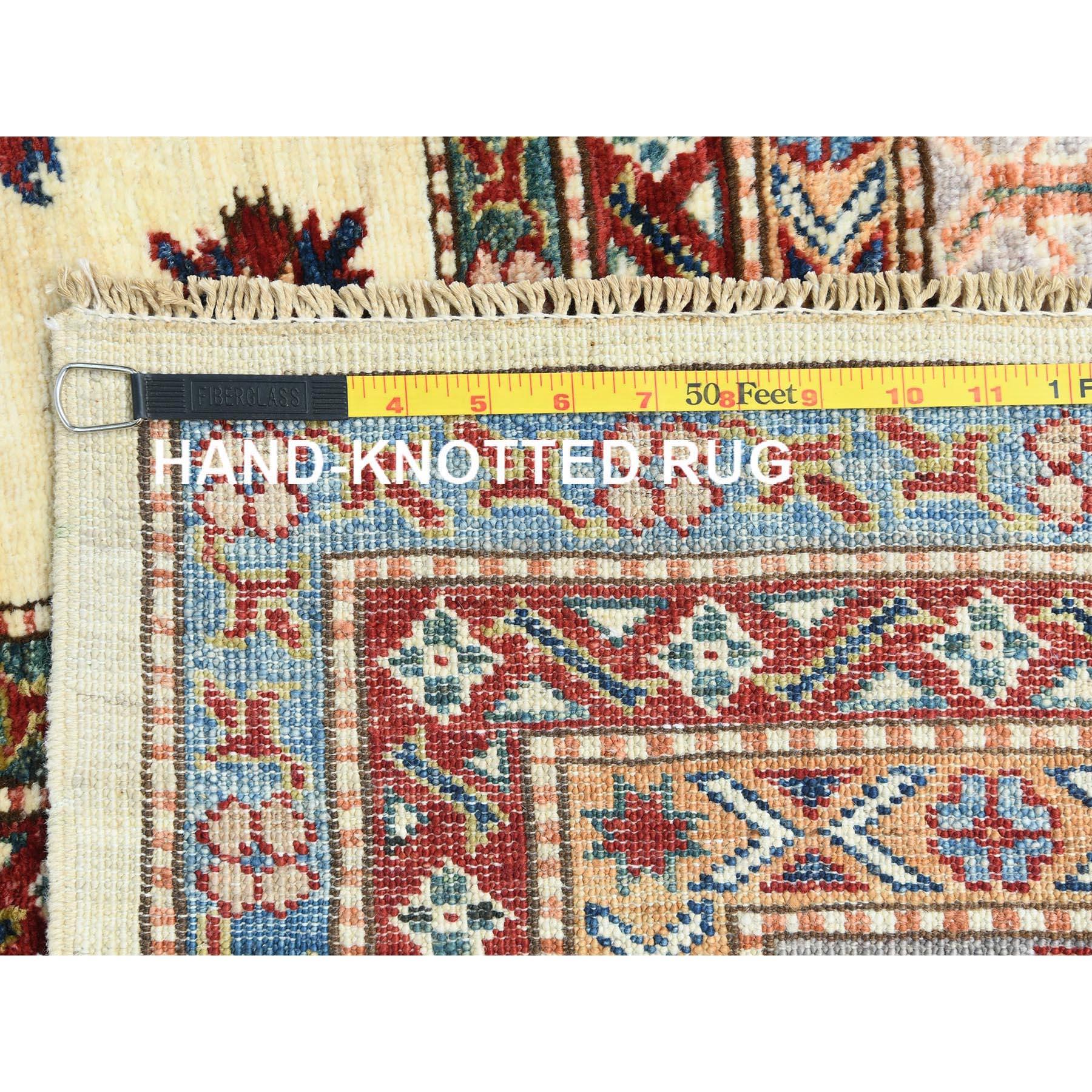 Handgeknüpfter orientalischer Teppich aus natürlicher Wolle aus Afghan Super Kazak in Elfenbein 9'3