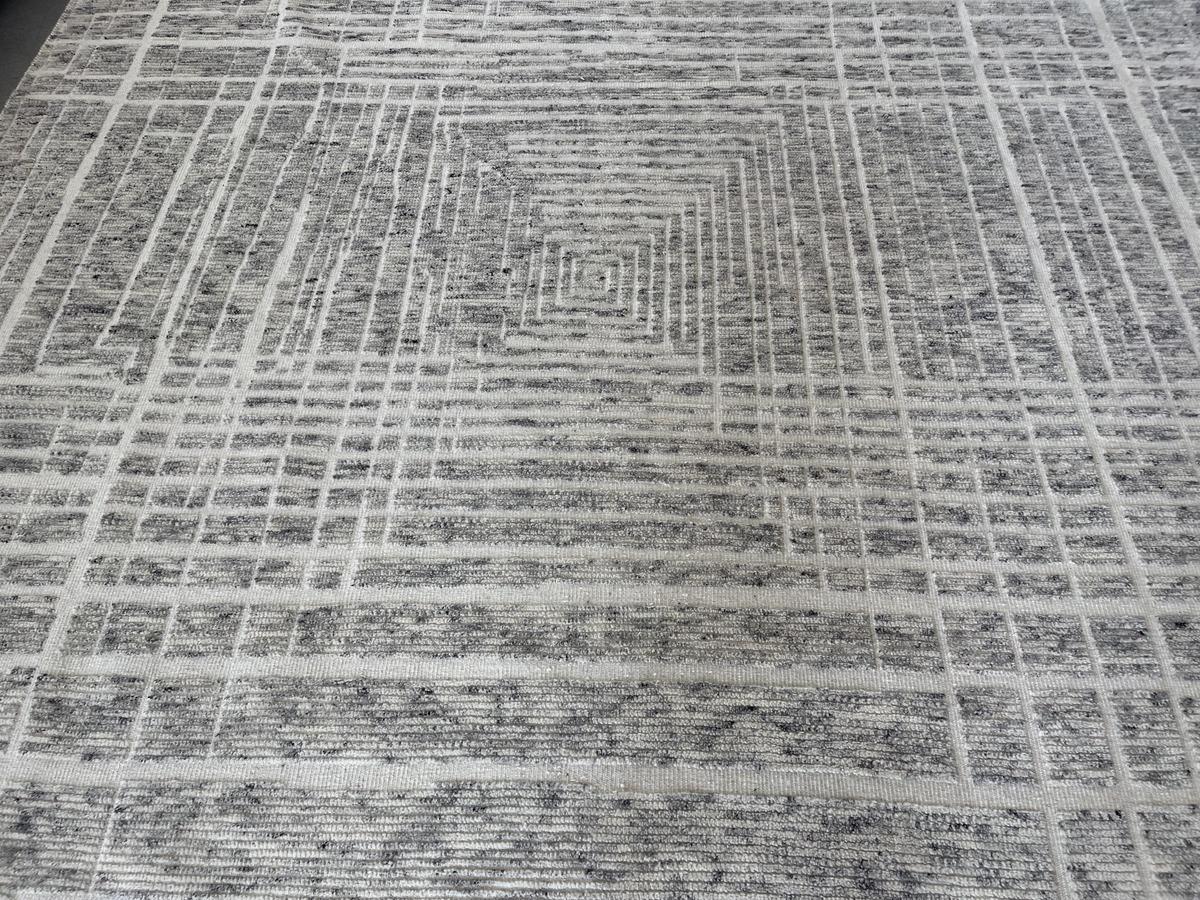 Hand-Knotted Ivory and Charcoal Geometric Design Area Rug For Sale