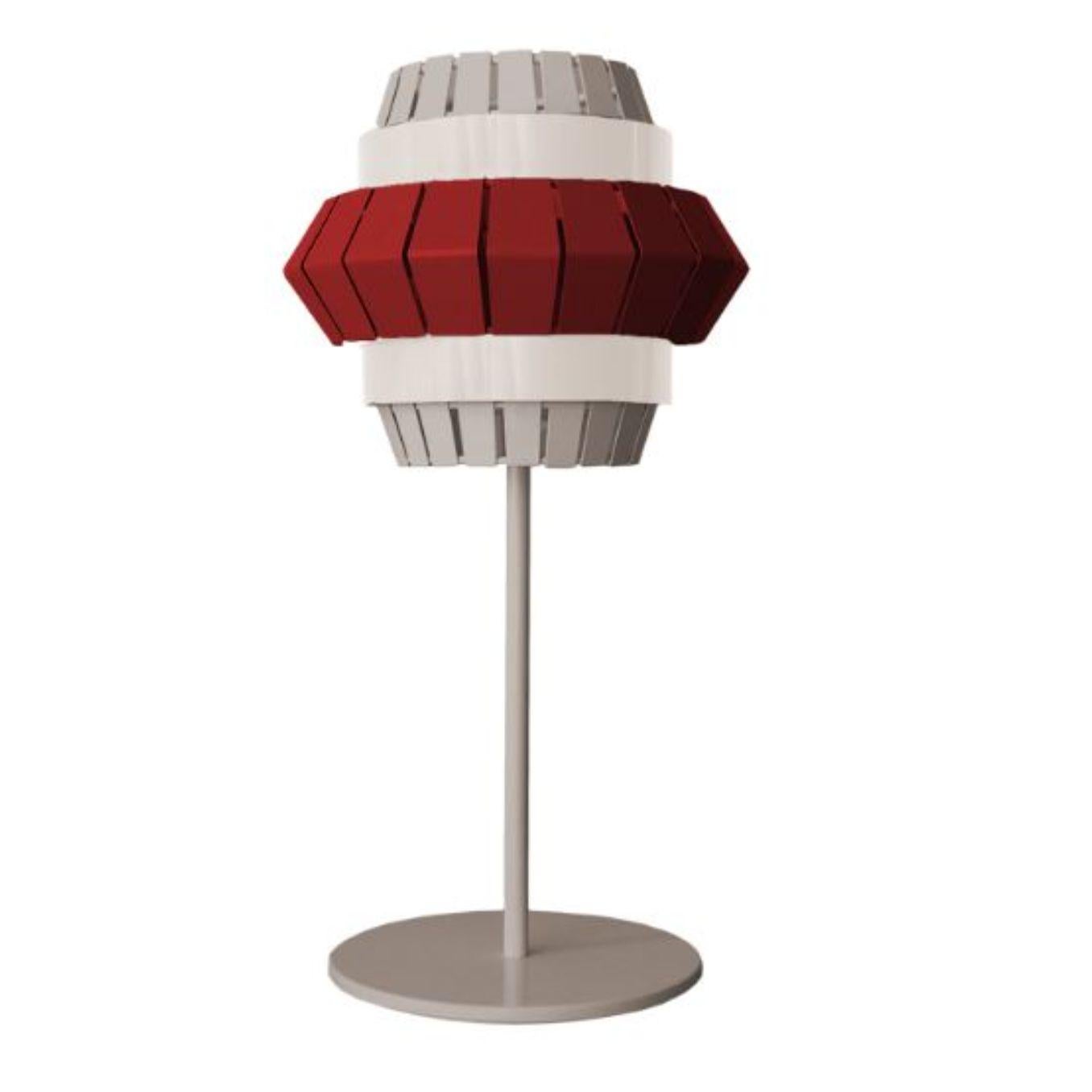 Ivory and lipstick comb table lamp by Dooq
Dimensions: W 25.5 x D 25.5 x H 60 cm
Materials: lacquered metal.
Also available in different colors and materials.

Information:
230V/50Hz
E14/1x20W LED
120V/60Hz
E12/1x15W LED
bulb not included



Dooq is