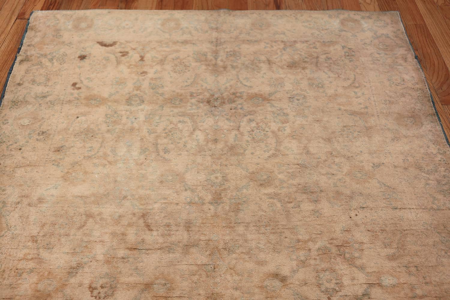 Ivory Antique Indian Cotton Agra Rug. Size: 5 ft x 8 ft 6 in (1.52 m x 2.59 m) For Sale 8