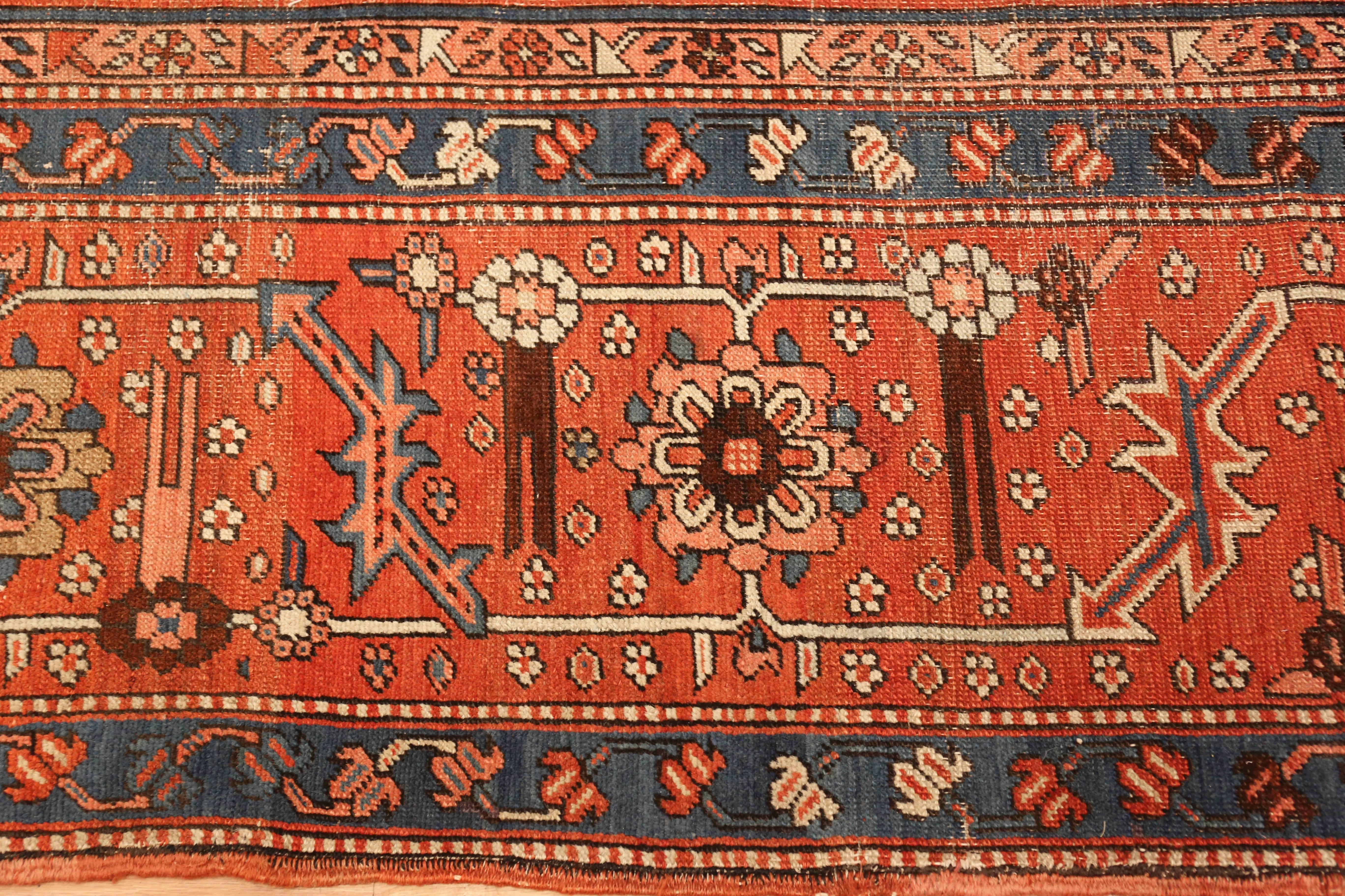 Antiker Serapi-Perserteppich. Größe: 11 ft x 12 ft 6 in im Angebot 1