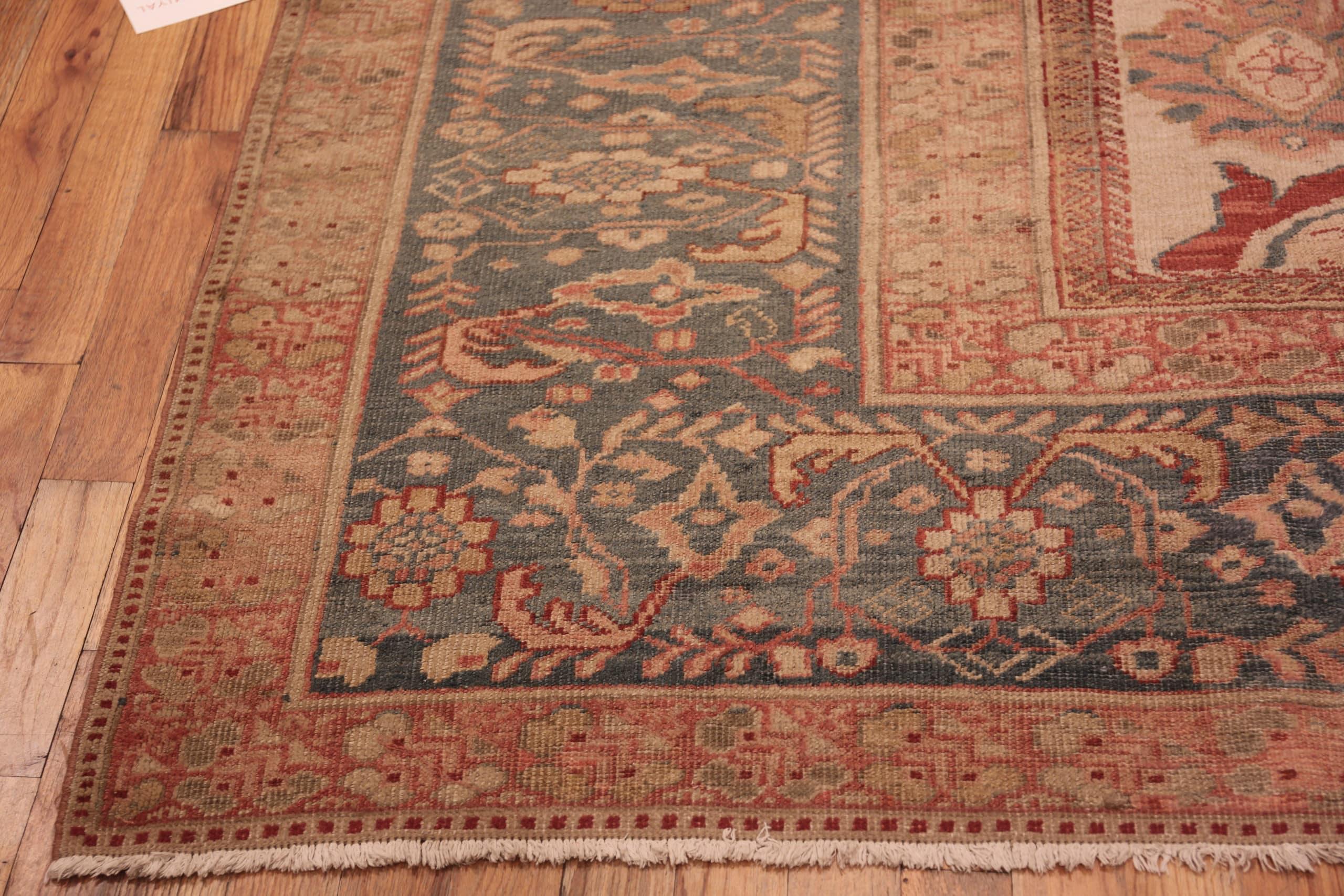 Hand-Knotted Nazmiyal Antique Ziegler Sultanabad Persian Rug. 10 ft 10 in x 17 ft 6 in