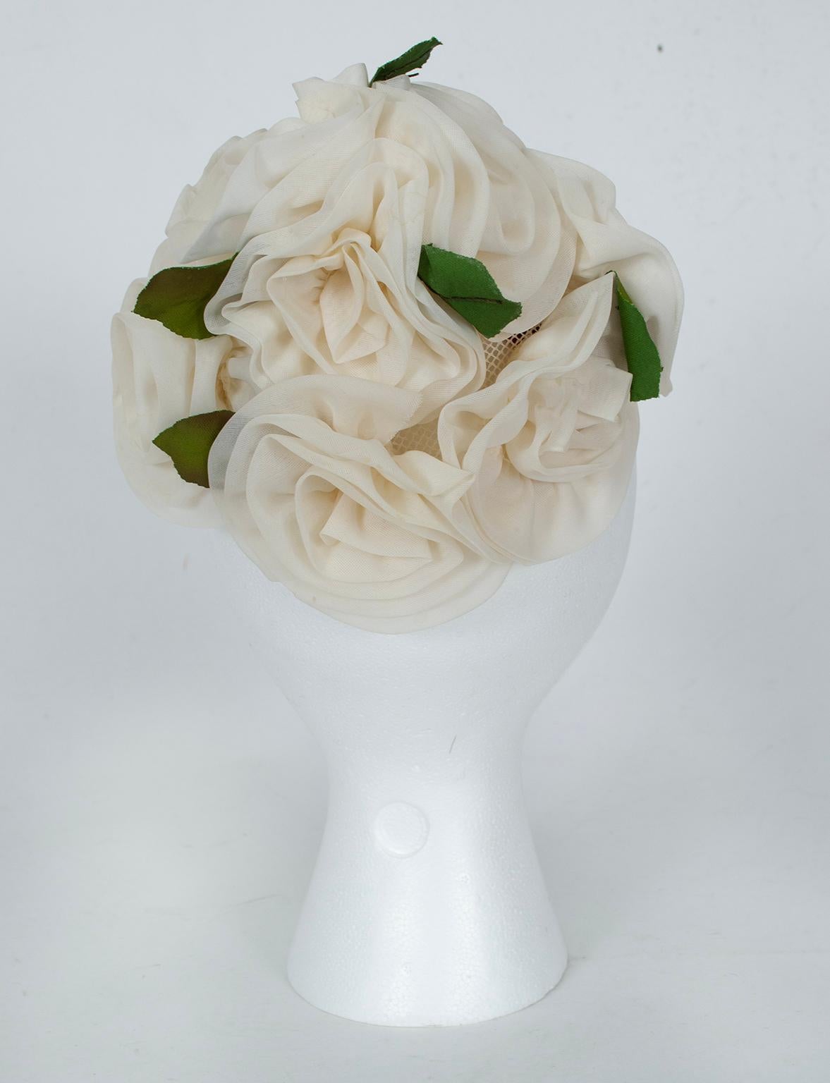Gray Ivory Articulated Rose Floral Wedding Cocktail Skullcap with Combs, 1950s For Sale