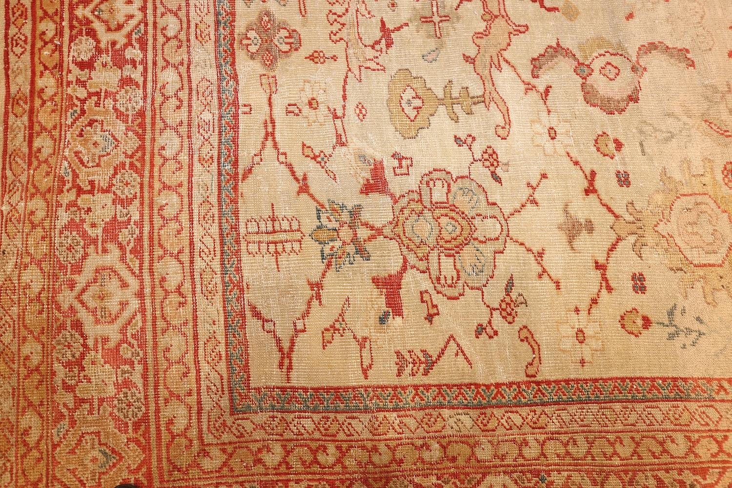 Elfenbeinfarbener Hintergrund Antiker persischer Sultanabad-Teppich, Herkunftsland / Teppichart: Persische Teppiche, Circa-Datum: 1880 - Größe: 9 ft x 12 ft 2 in (2,74 m x 3,71 m)

