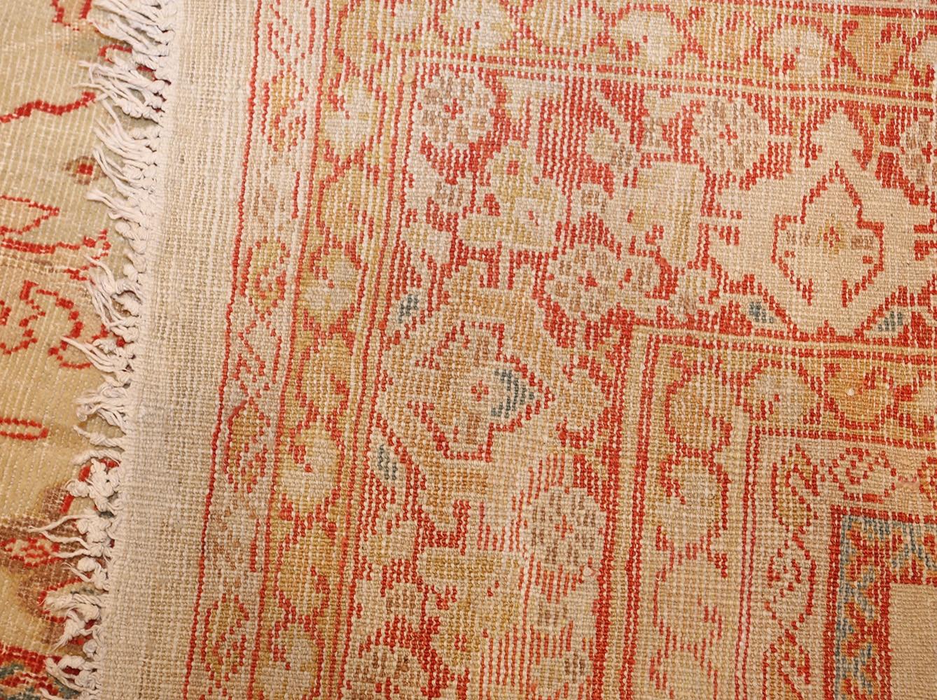 Antiker Sultanabad-Teppich. Größe: 9 Fuß x 12 Fuß 2 Zoll im Angebot 1