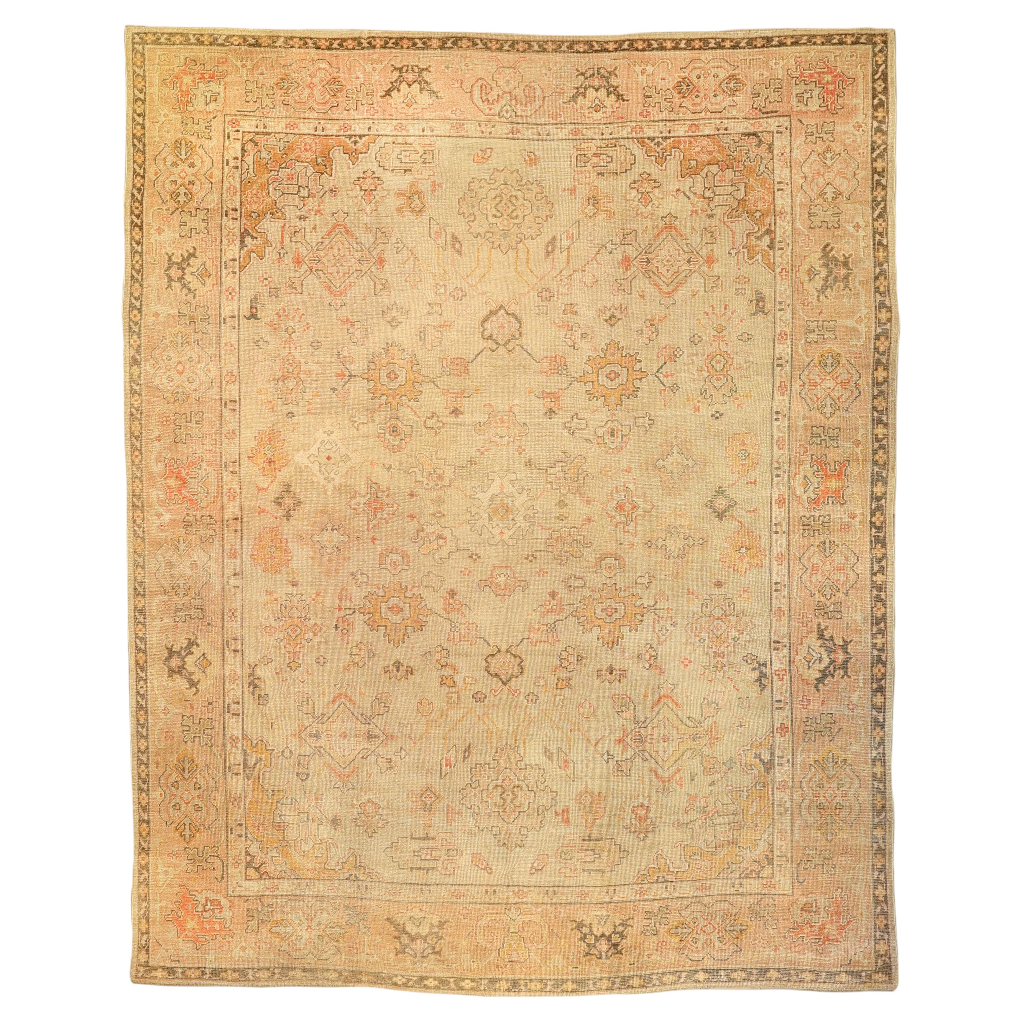 Ivory and Beige Oushak Rug, Early 20th Century