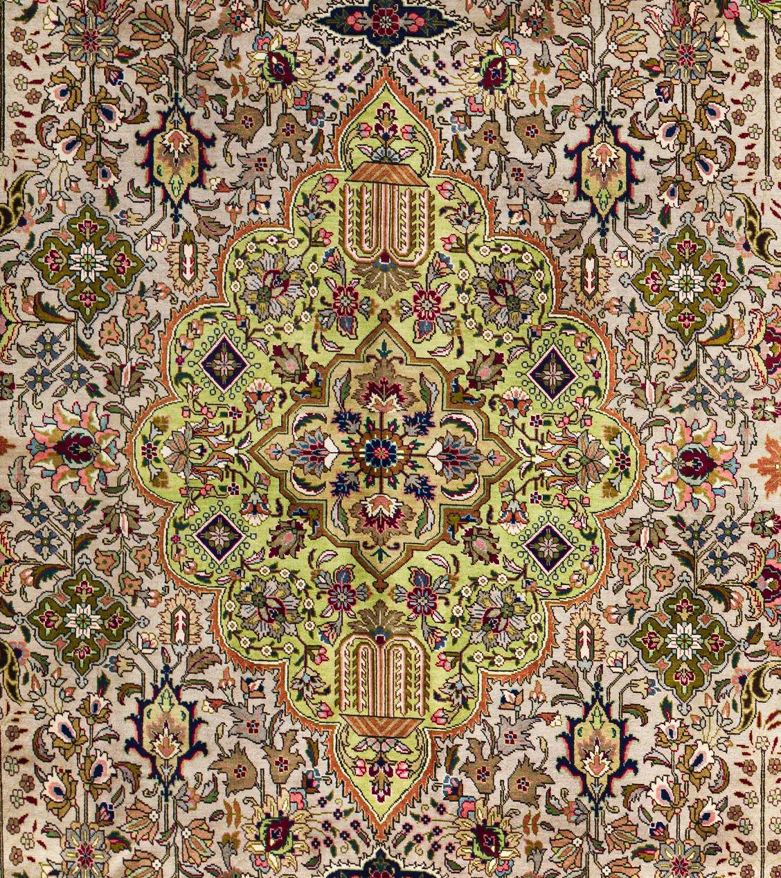 Ivory Beige Tabriz Wool Hand Knotted Rug 8 ft 2 in x 11 ft 4 in in vendita 1