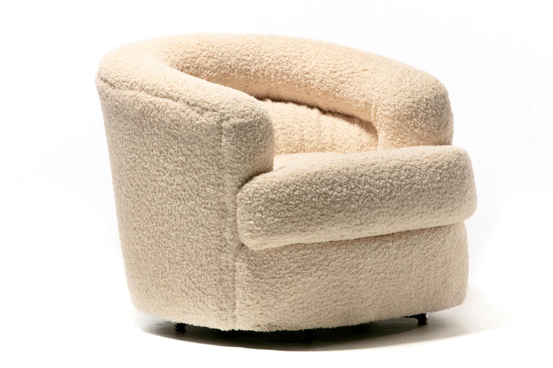 Ivory Bouclé Post Modern Swivel Chairs & Ottoman Attributed to Adrian Pearsall For Sale 3