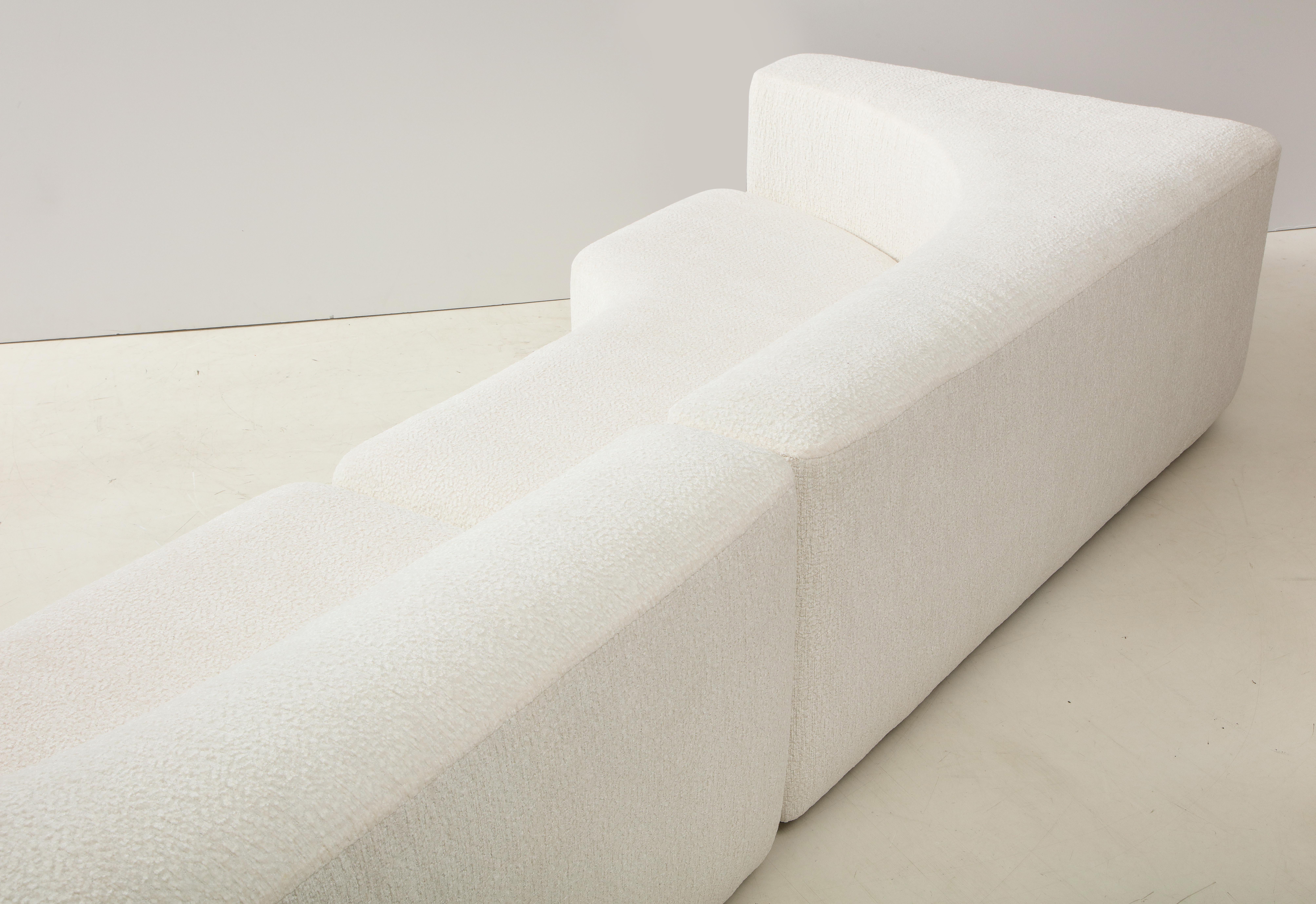 Ivory Boucle Sofa Attributed to Pamio, Massari & Toso for Stillwood, Italy, 1960 3