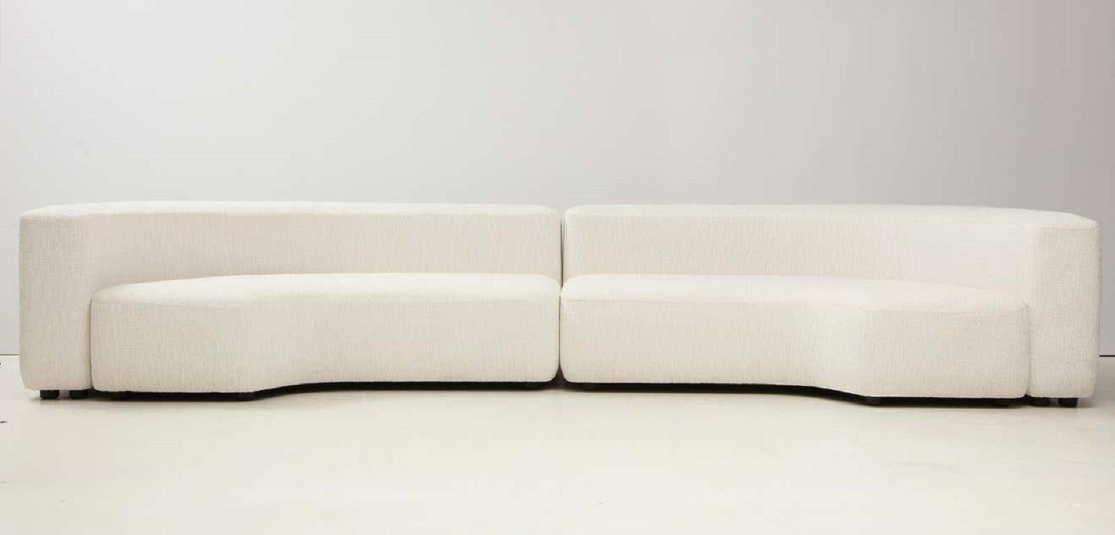 1960s Italian modular sofa attributed to Pamio, Massari & Toso (Designers) for Stillwood (maker) who were known for creating completely new forms following developments in foam technology in the 1950s and 1960s. This iconic low modular sofa consists