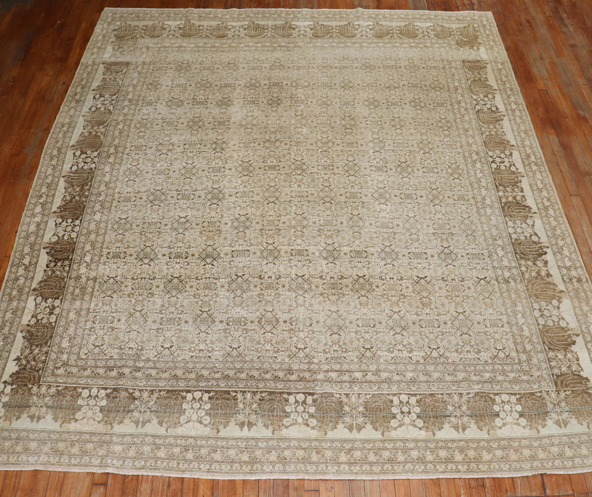 Tappeto Zabihi Collection Avorio Marrone Antico Persiano Tabriz Dimensione Camera in vendita 5