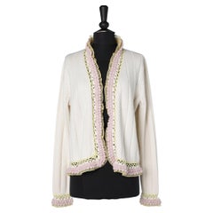 Ivory cashmere cardigan with a pink crochet and lace edge Chanel 