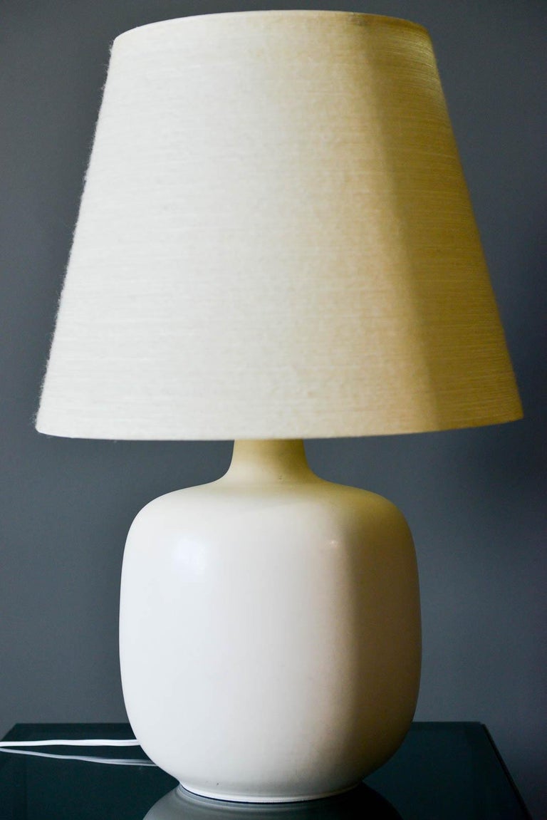 Ivory Ceramic Table Lamp by Lotte and Gunnar Bostlund, Denmark at 1stDibs