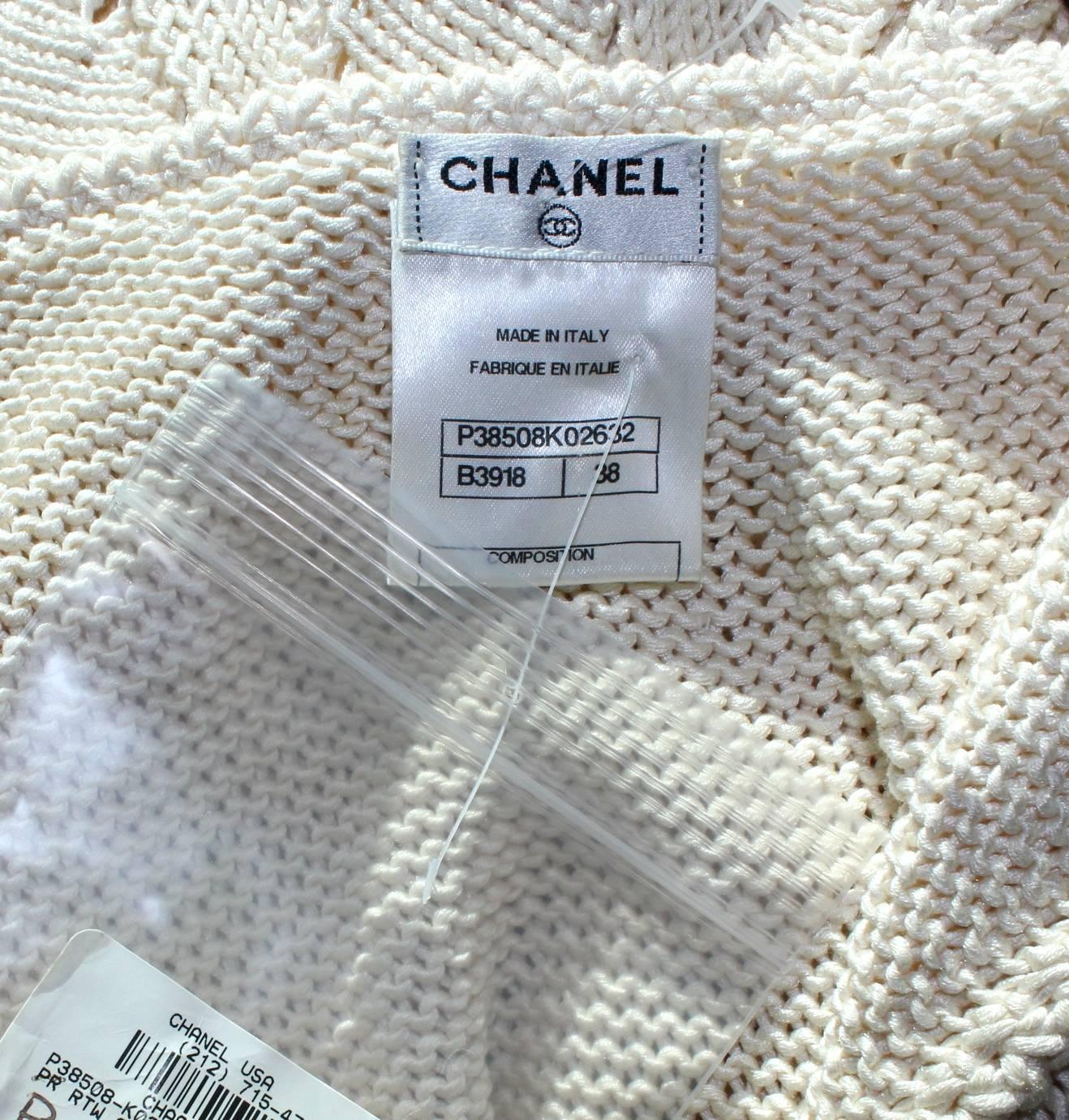 White CHANEL Crochet Knit Dress with Seafoam Trimming Bridal Engagement 38 For Sale