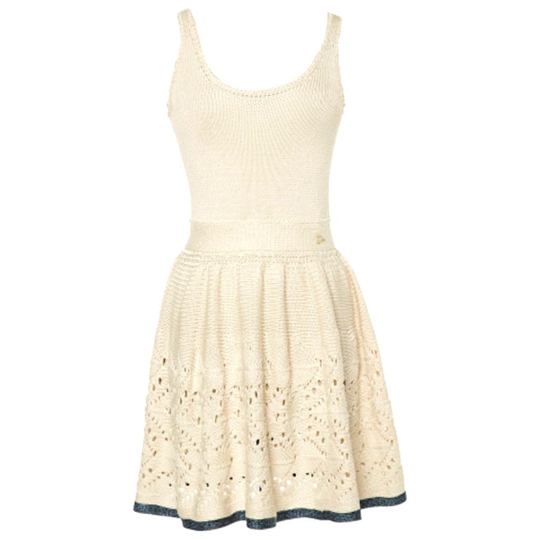 Ivory Chanel Crochet Knit Dress with Seafoam Trimming 38 For Sale