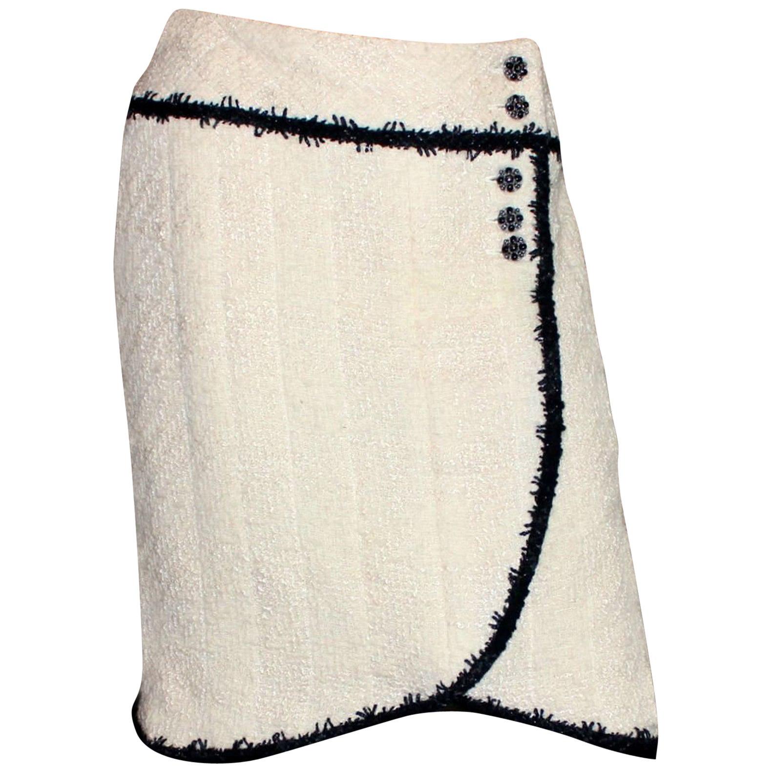 Ivory Chanel Signature Monochrome Tweed Boucle Faux Wrap Skirt