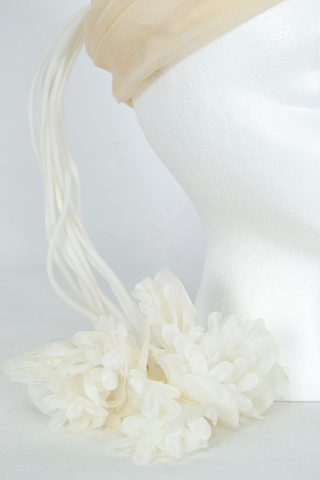 Ivory Chiffon Peaked Wedding Cocktail Twist Cap with Floral Tassels - S-M, 1950s In Excellent Condition In Tucson, AZ