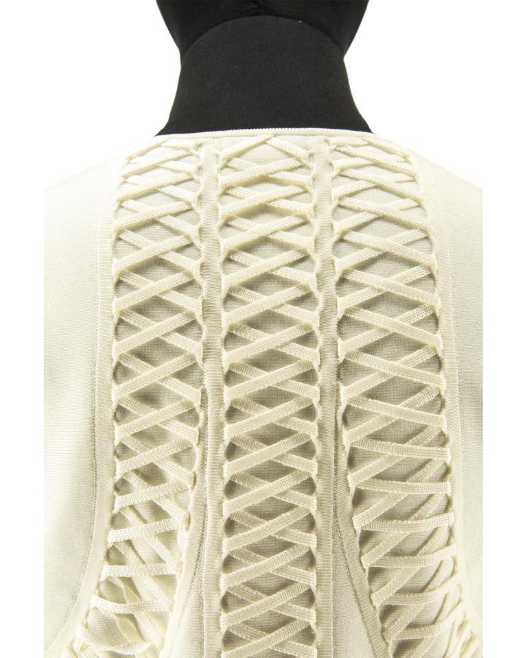Elfenbeinfarbene Christian Dior Strickjacke zum Schnüren Circa 2010 im Angebot 6