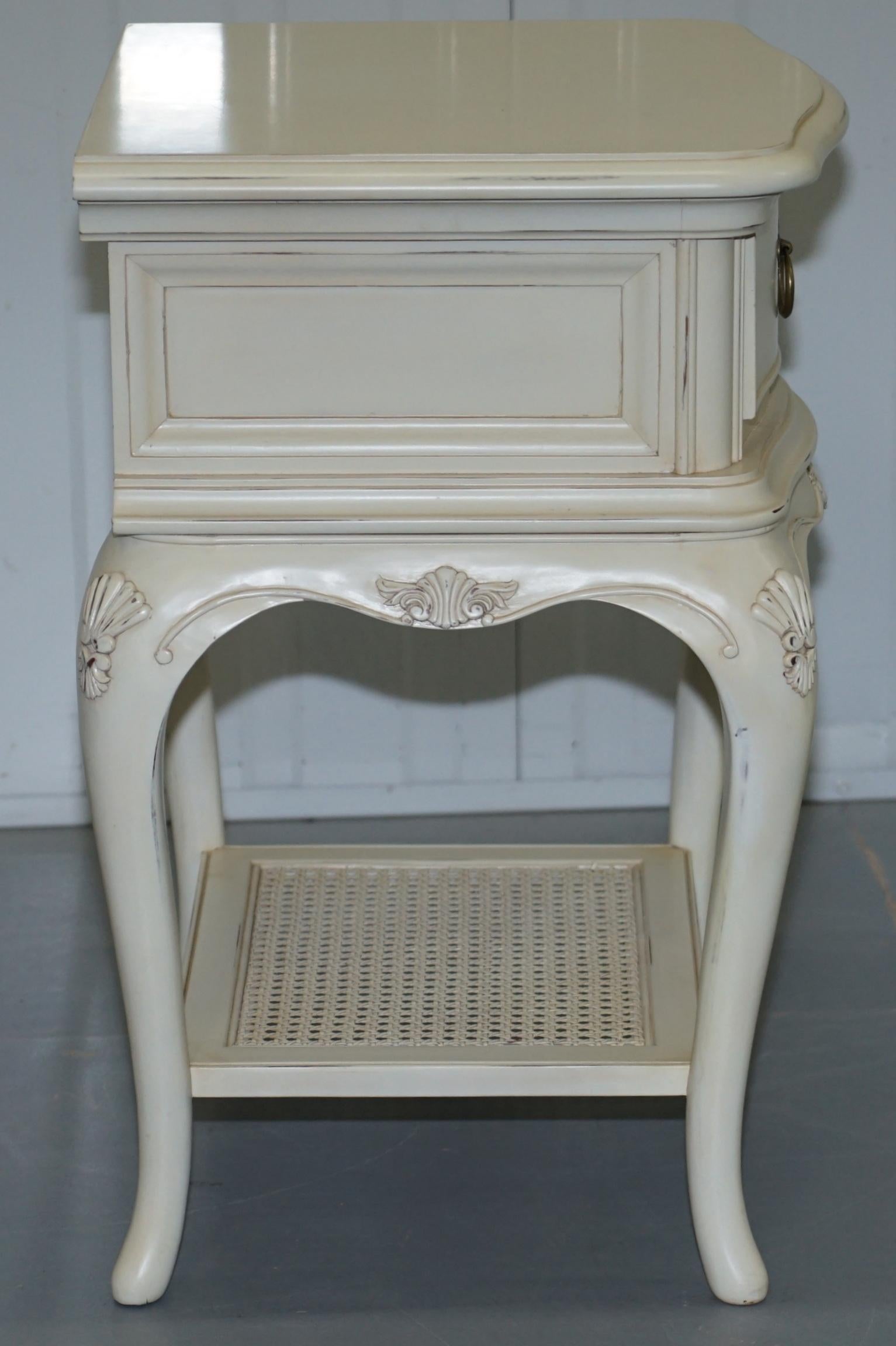 Ivory Collection Willis & Gambier Bedside Table Butlers Shelf Part of a Suite 1