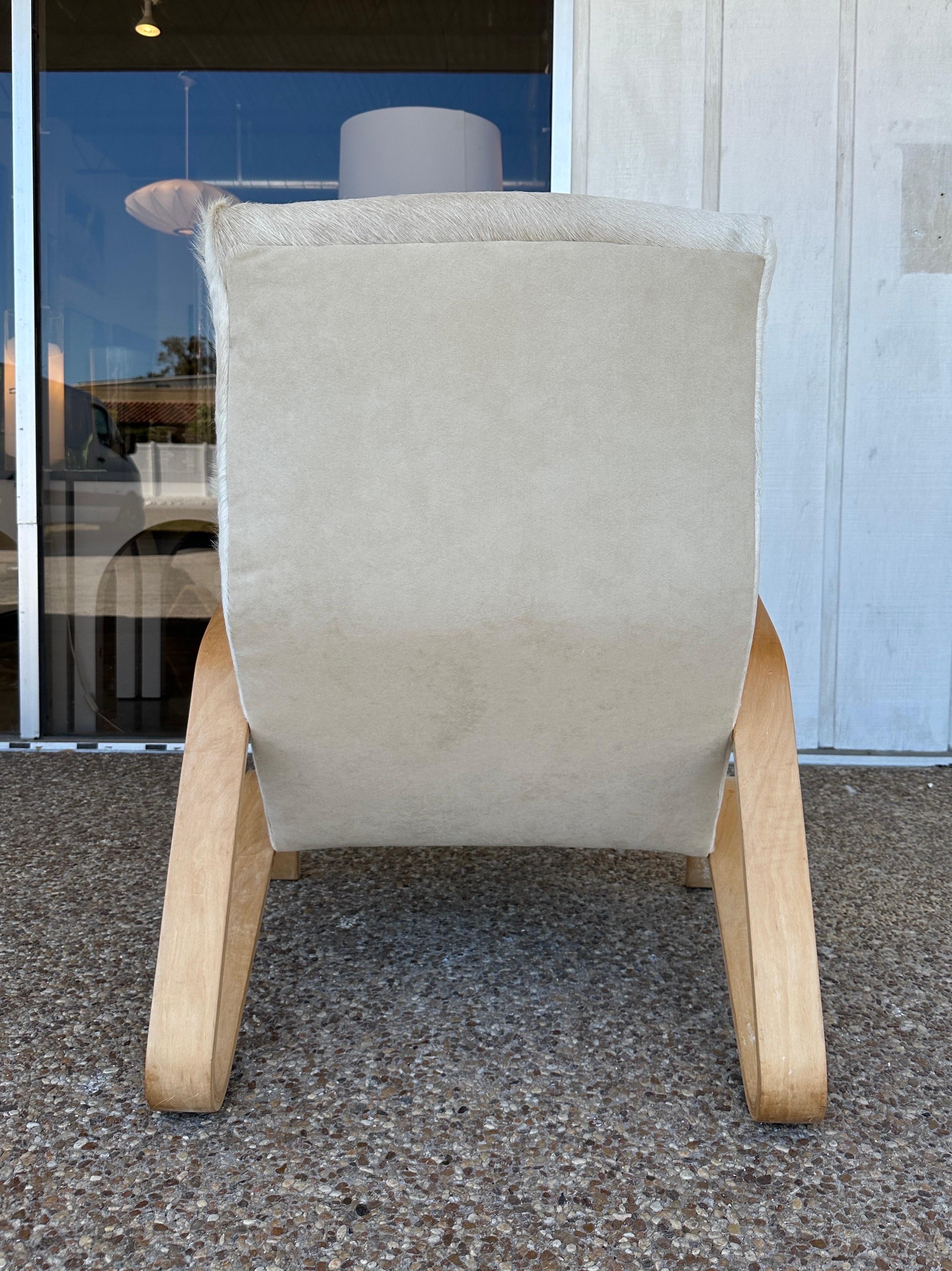 Ivory Cowhide Grasshopper Chair by Eero Saarinen, early 1940s Knoll Production 7
