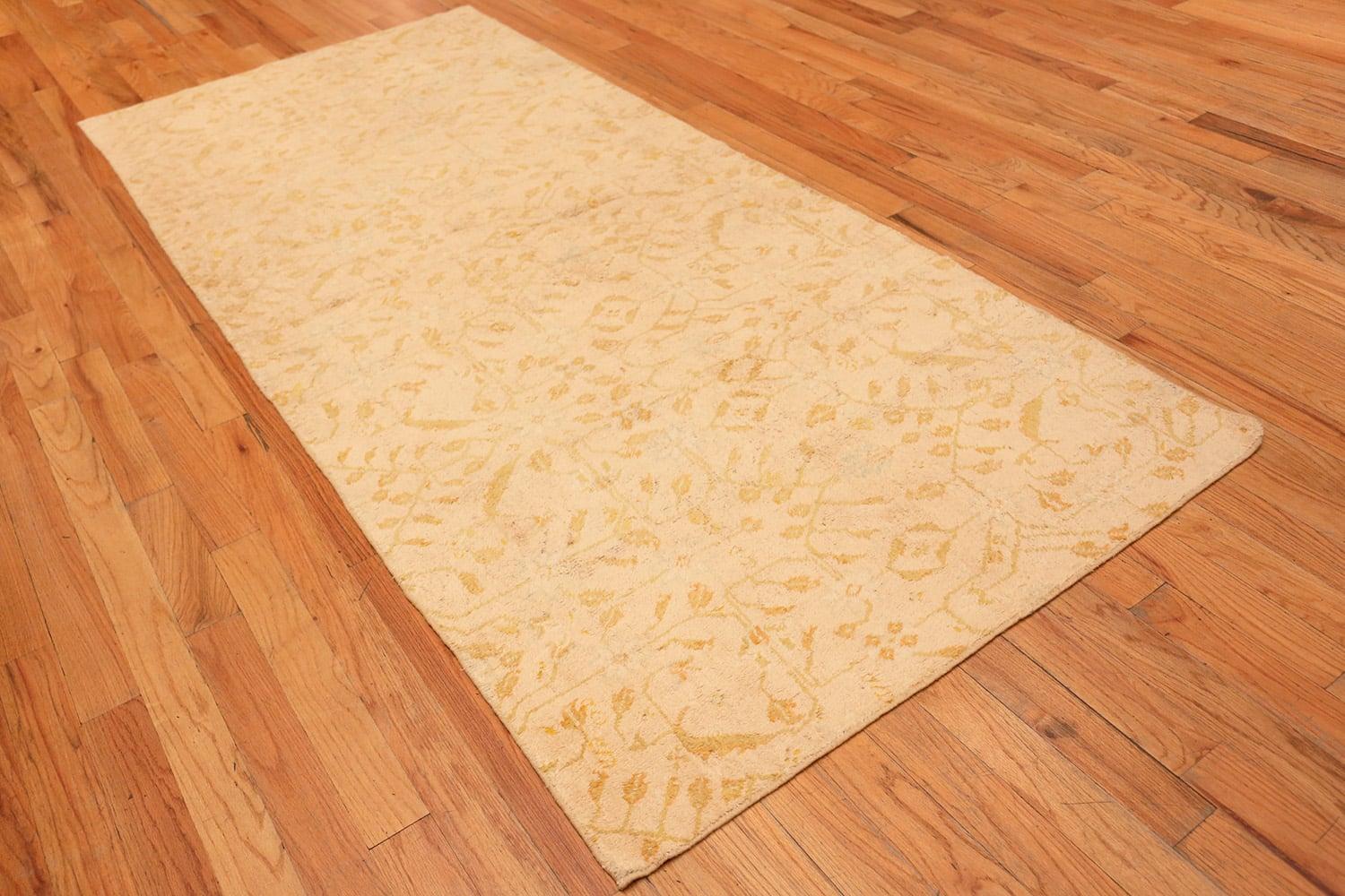 Ivory Cream and Light Green Pattern Antique Indian Cotton Agra Rug 4' x 9'3